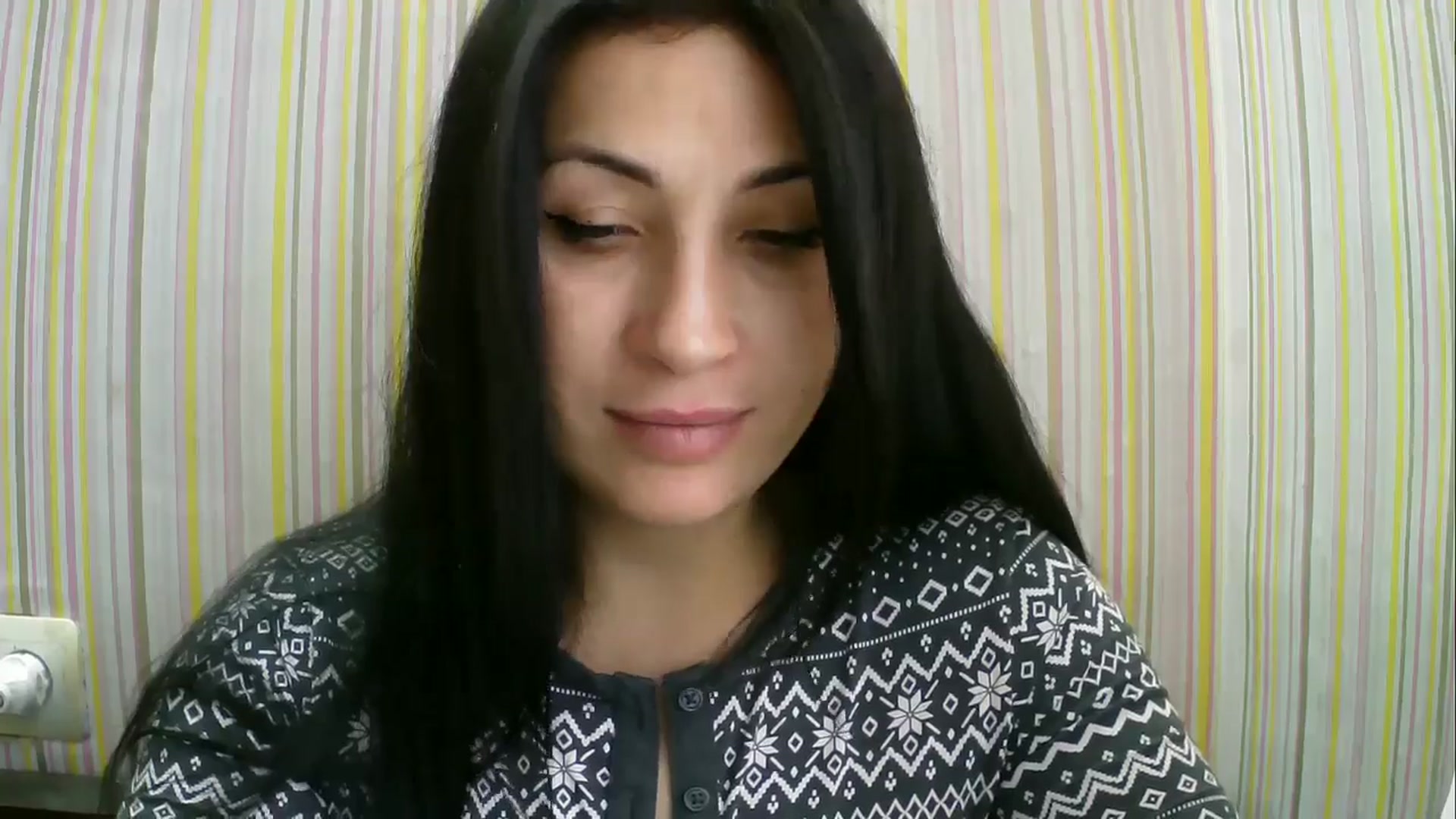 Gallery image thumbnail from SunShine90's myfreecams stream on, 11/16/2025, 10:57 image 12 of 20