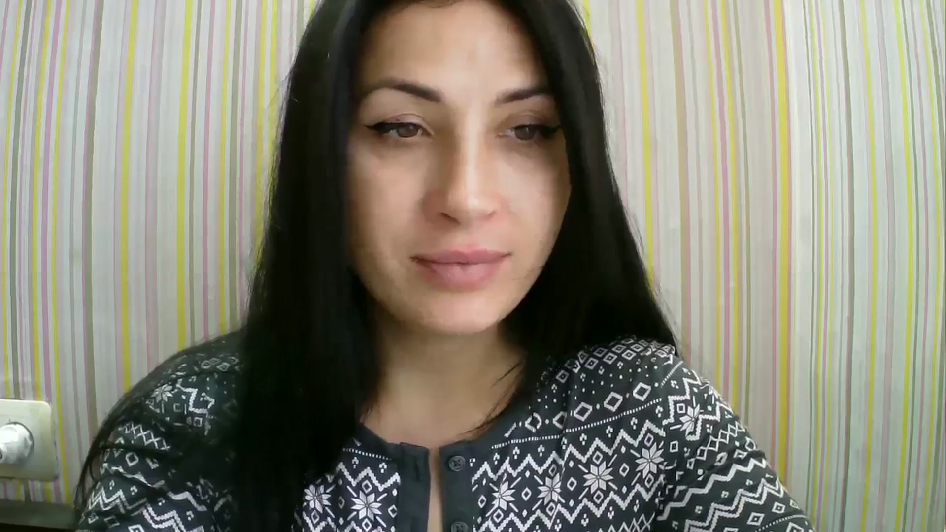 Gallery image thumbnail from SunShine90's myfreecams stream on, 11/16/2025, 10:57 image 9 of 20