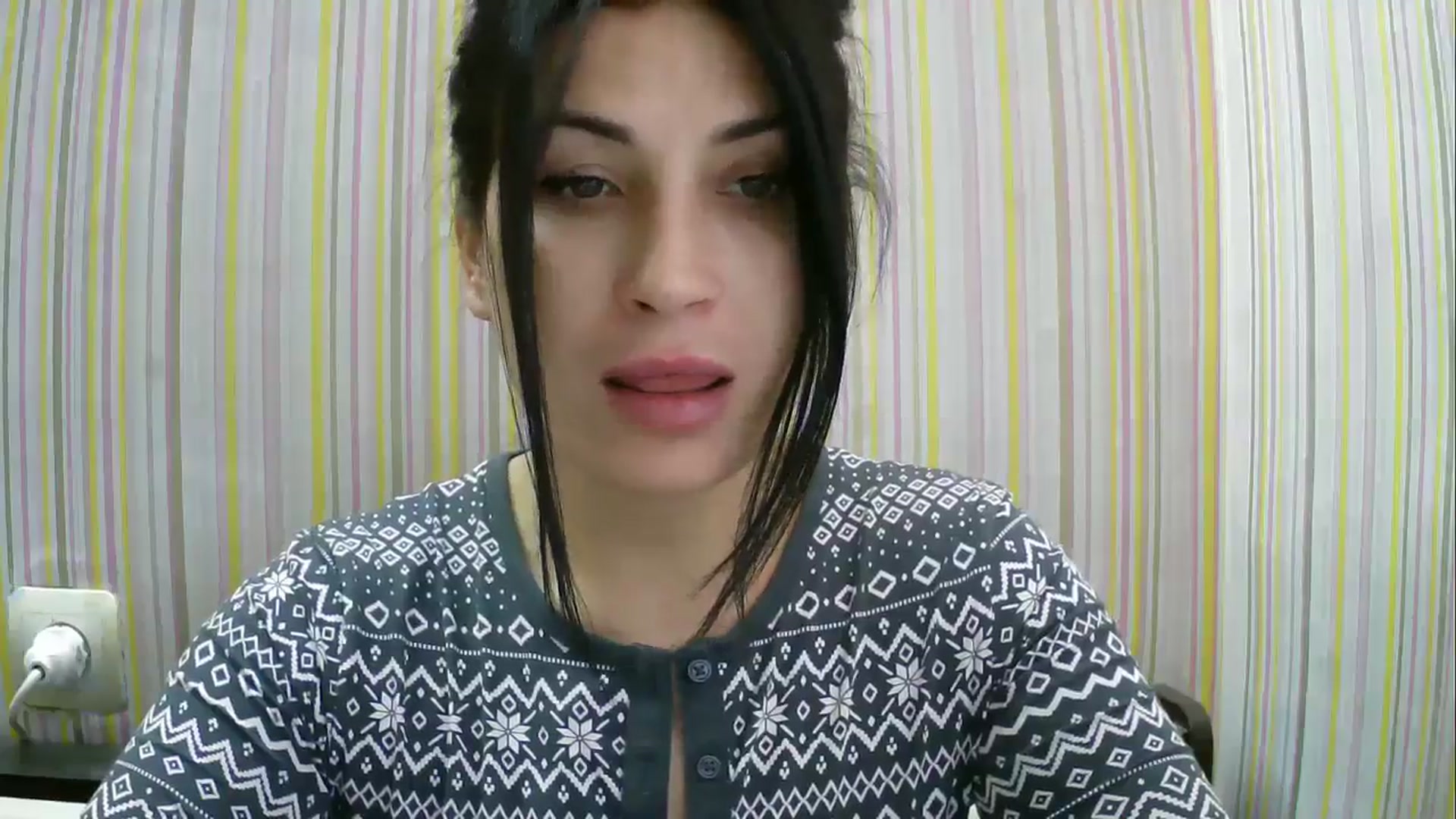 Gallery image thumbnail from SunShine90's myfreecams stream on, 11/16/2025, 12:41 image 5 of 20