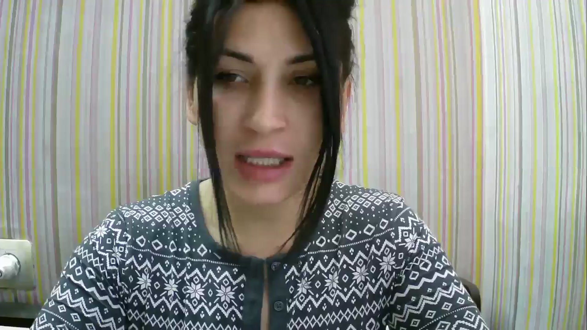Gallery image thumbnail from SunShine90's myfreecams stream on, 11/16/2025, 12:41 image 10 of 20