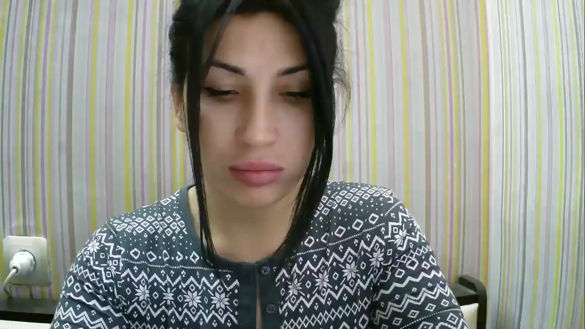 Gallery image thumbnail from SunShine90's myfreecams stream on, 11/16/2025, 12:41 image 4 of 20