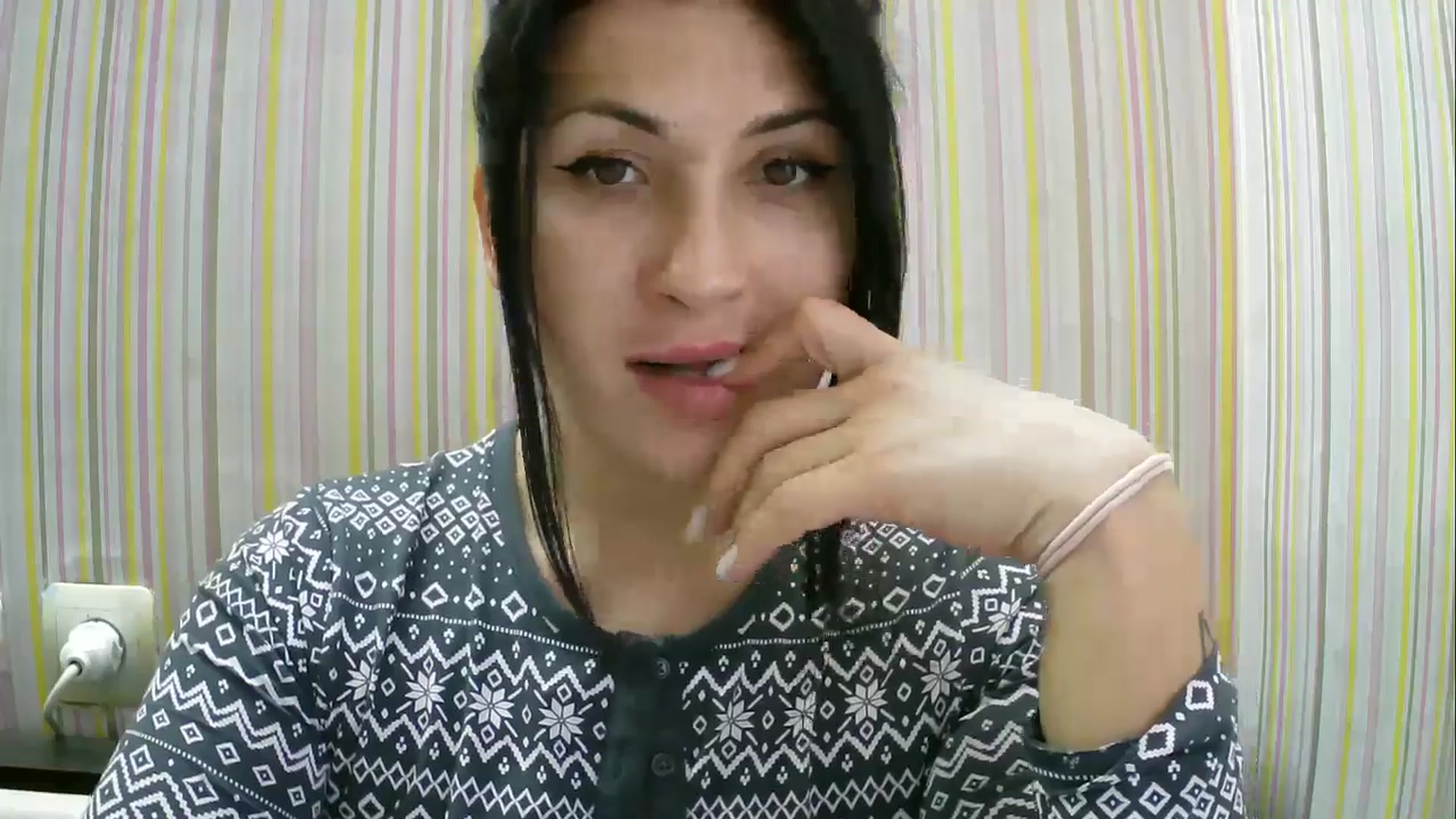 Gallery image thumbnail from SunShine90's myfreecams stream on, 11/16/2025, 13:01 image 6 of 20