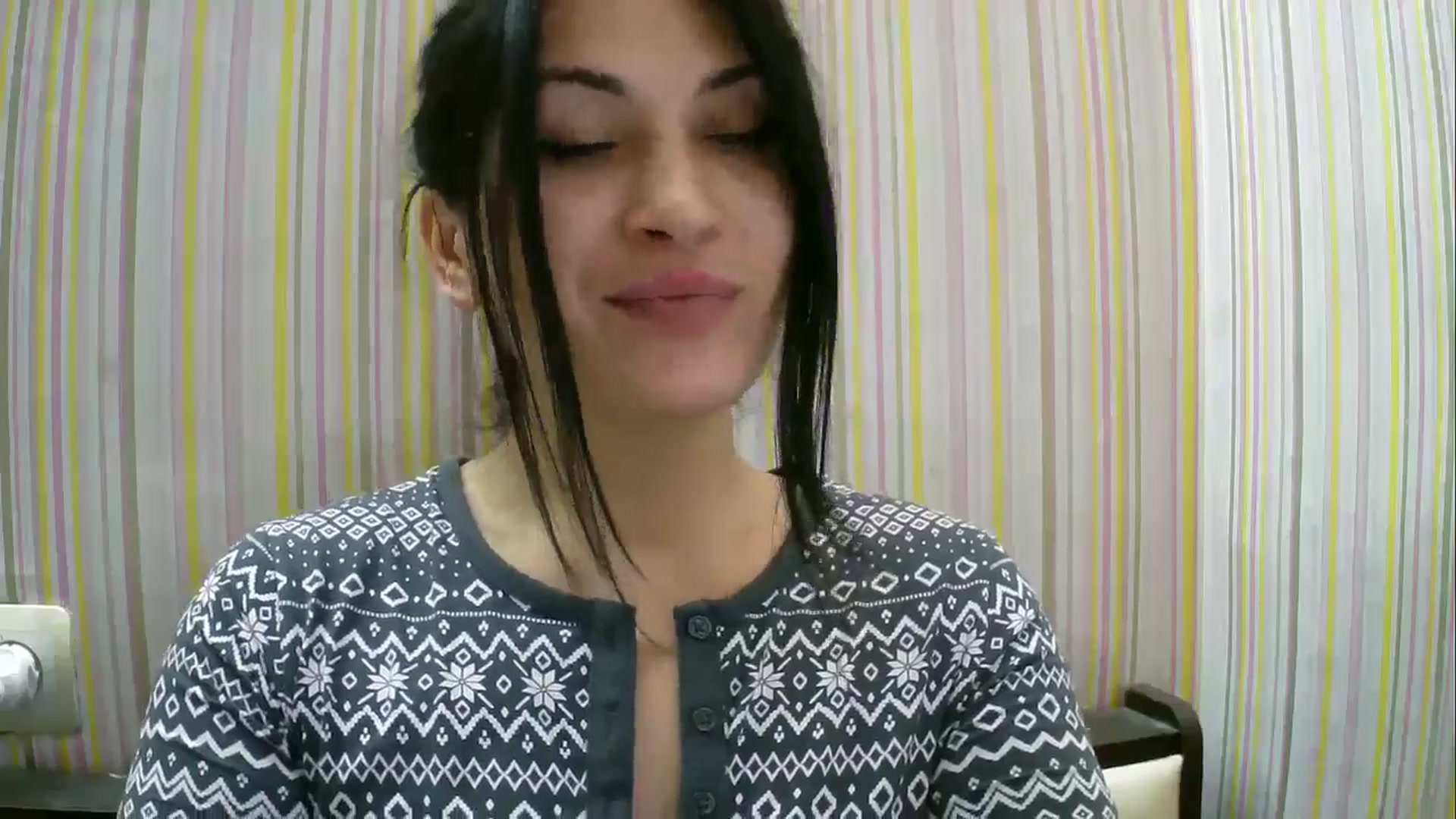 Gallery image thumbnail from SunShine90's myfreecams stream on, 11/16/2025, 13:53 image 8 of 20