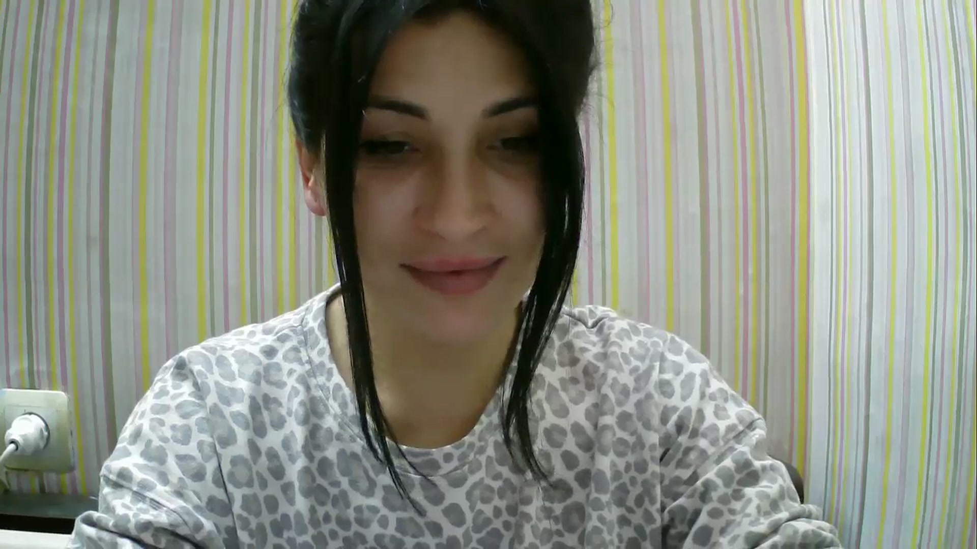 Gallery image thumbnail from SunShine90's myfreecams stream on, 11/16/2025, 15:03 image 11 of 20