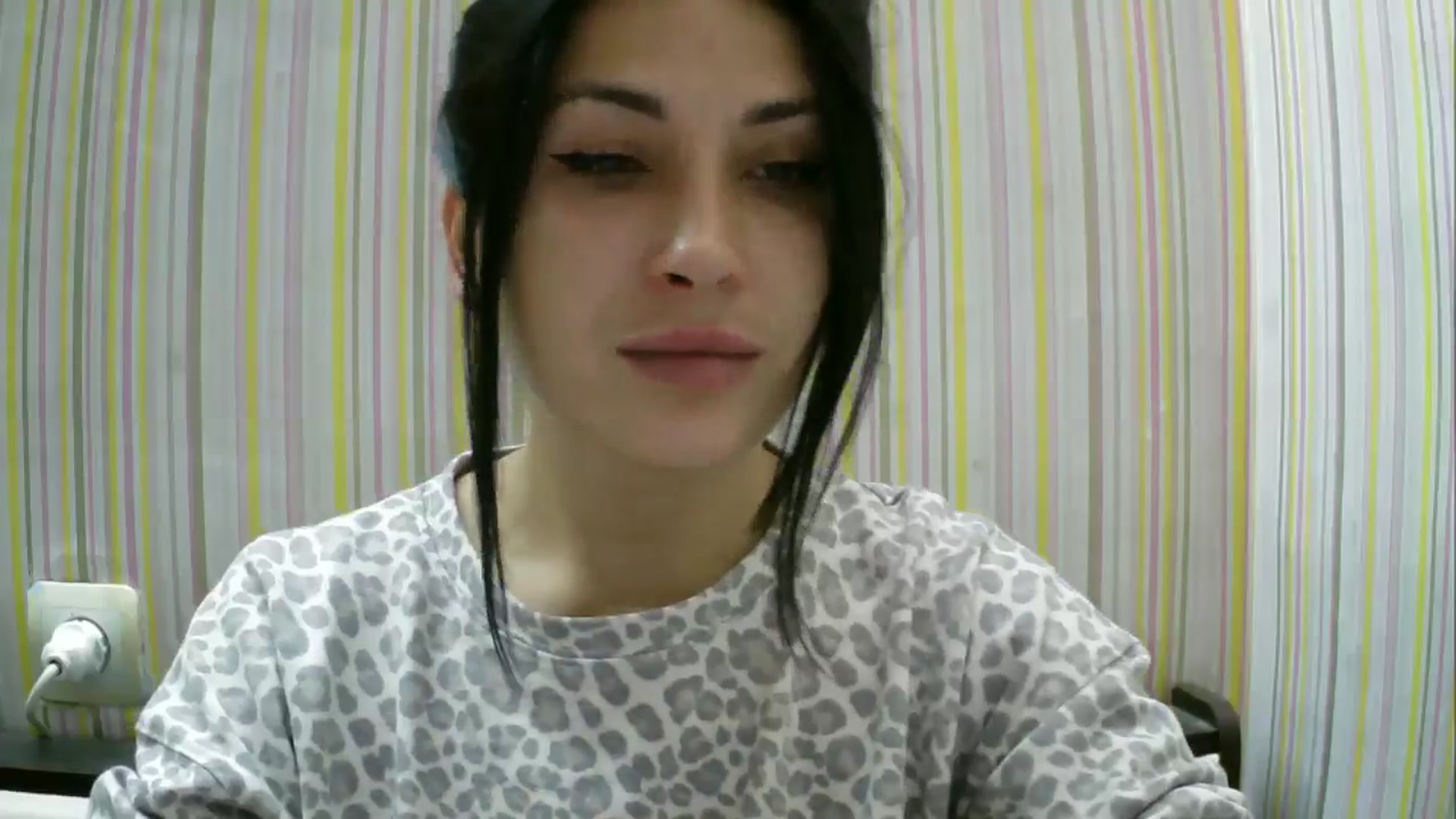 Gallery image thumbnail from SunShine90's myfreecams stream on, 11/16/2025, 15:03 image 3 of 20