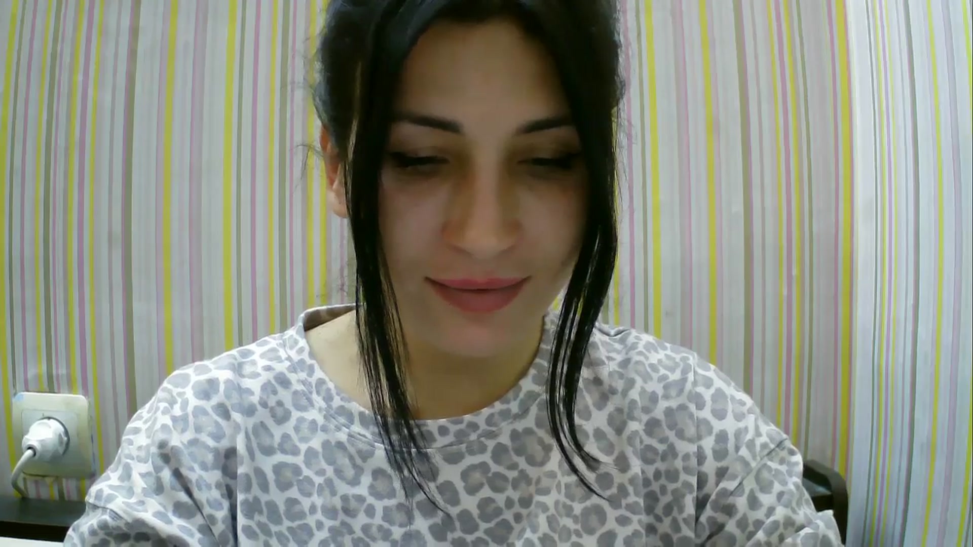 Gallery image thumbnail from SunShine90's myfreecams stream on, 11/16/2025, 17:25 image 17 of 20