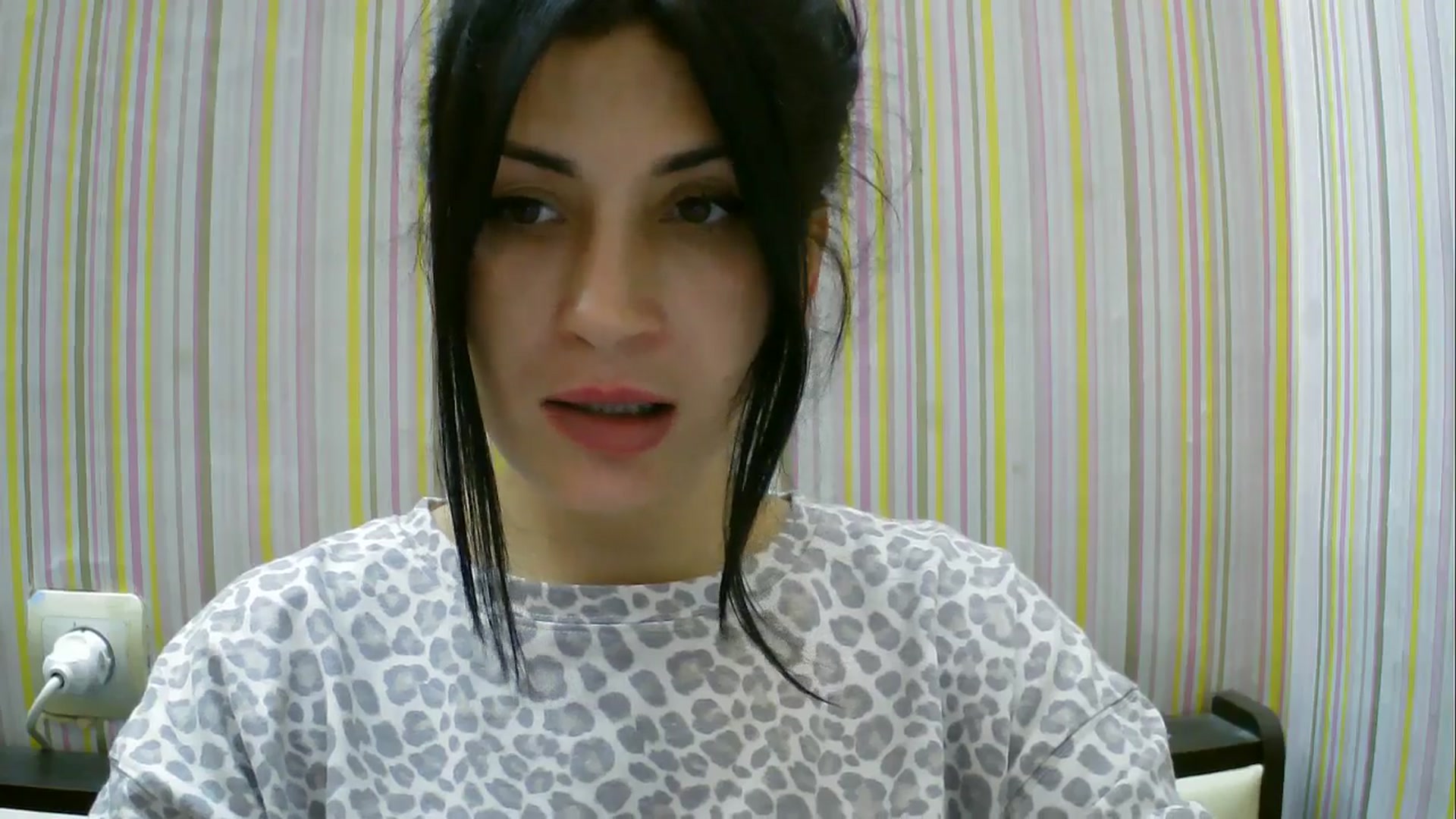 Gallery image thumbnail from SunShine90's myfreecams stream on, 11/16/2025, 17:25 image 2 of 20