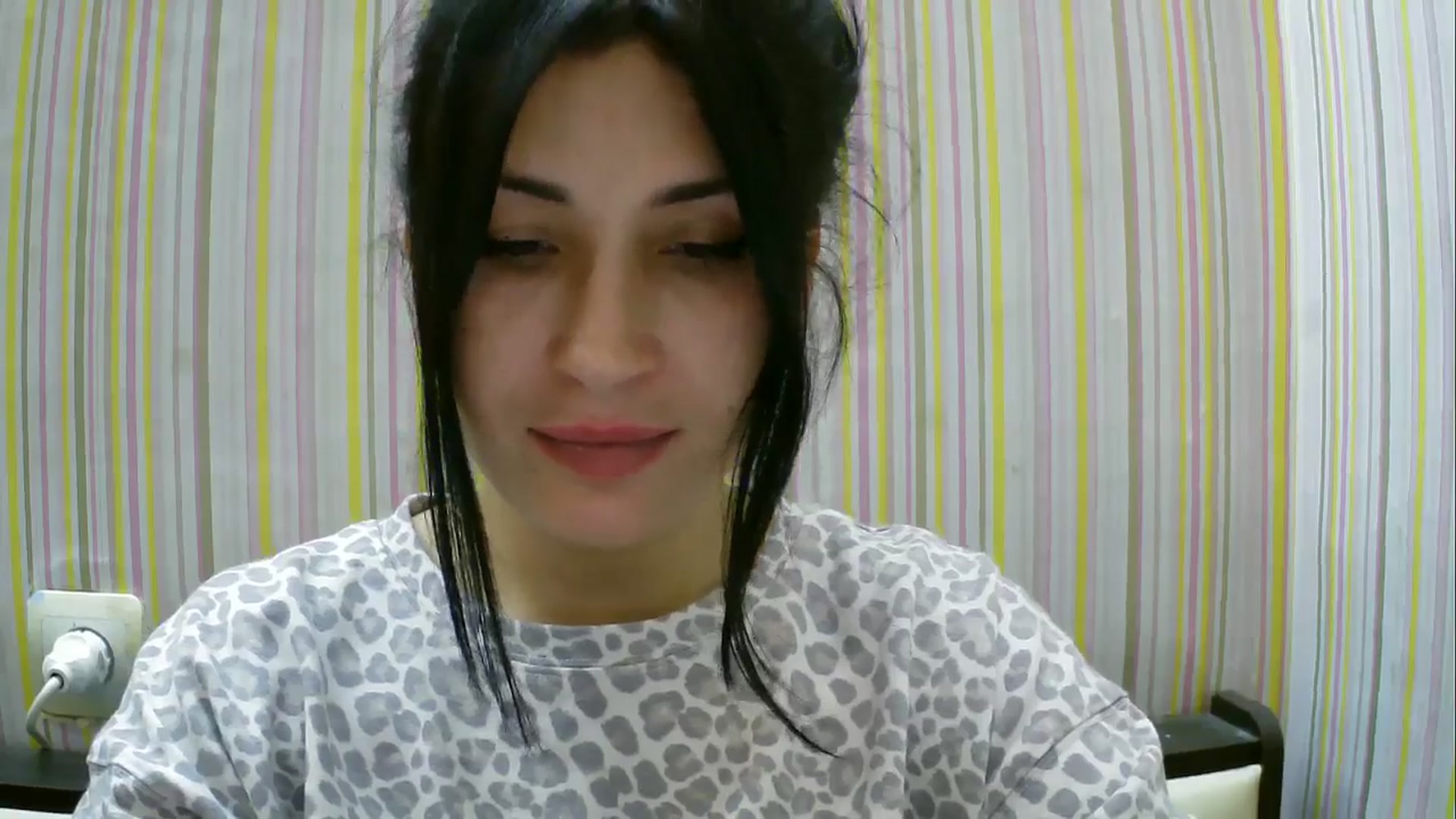 Gallery image thumbnail from SunShine90's myfreecams stream on, 11/16/2025, 17:25 image 6 of 20