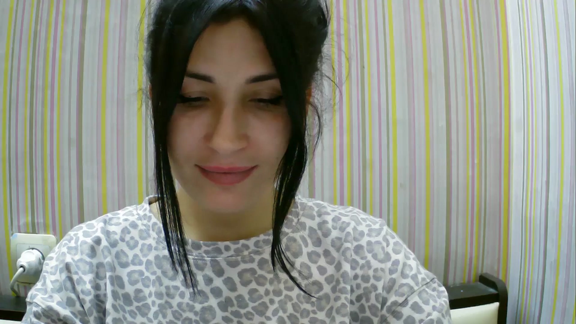 Gallery image thumbnail from SunShine90's myfreecams stream on, 11/16/2025, 17:25 image 5 of 20