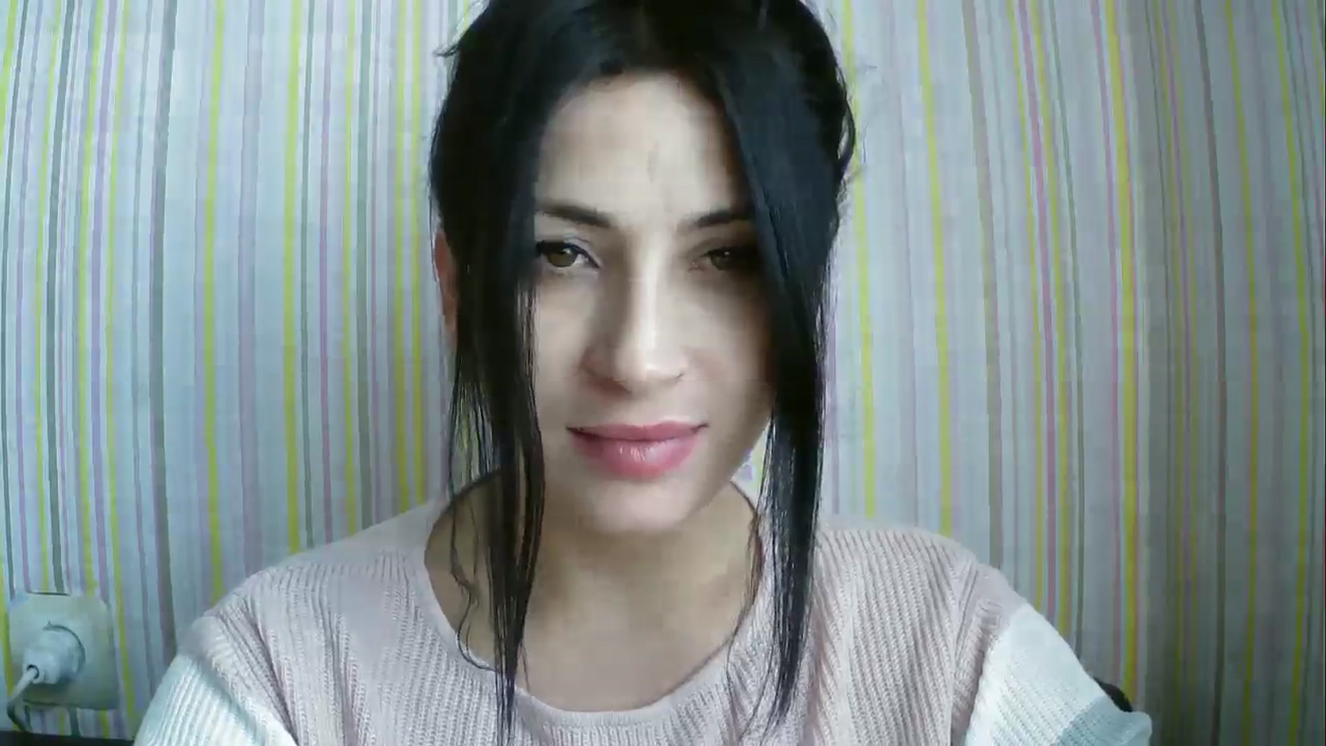 Gallery image thumbnail from SunShine90's myfreecams stream on, 11/17/2025, 11:14 image 9 of 20