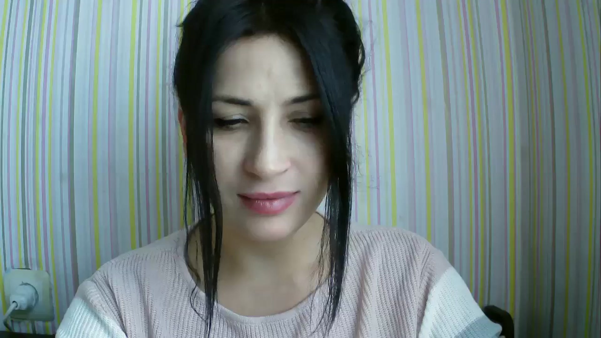 Gallery image thumbnail from SunShine90's myfreecams stream on, 11/17/2025, 11:14 image 5 of 20