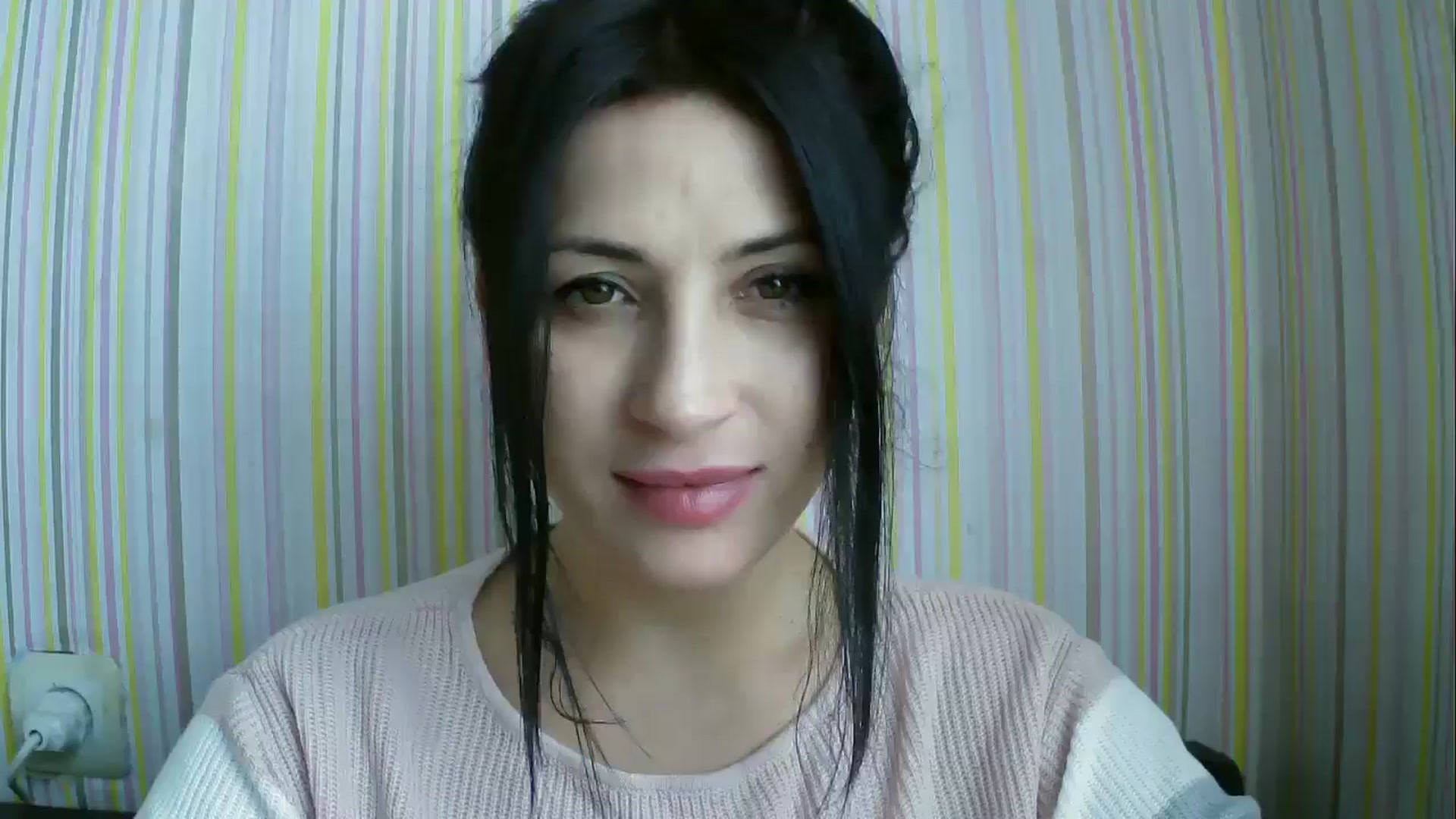 Gallery image thumbnail from SunShine90's myfreecams stream on, 11/17/2025, 11:14 image 10 of 20