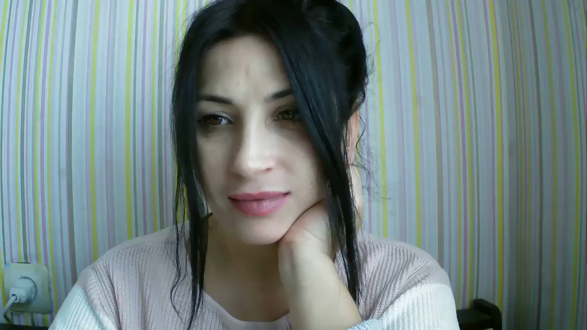 Gallery image thumbnail from SunShine90's myfreecams stream on, 11/17/2025, 11:14 image 6 of 20
