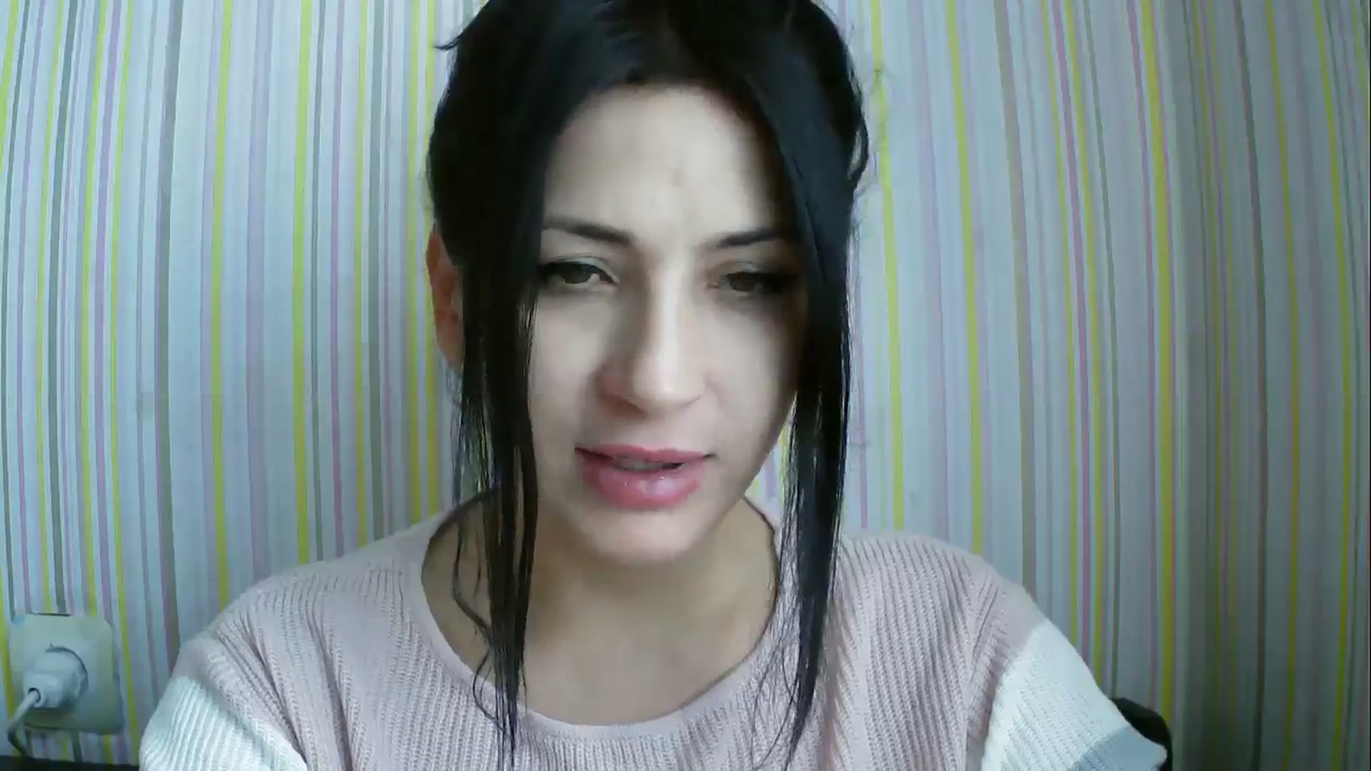 Gallery image thumbnail from SunShine90's myfreecams stream on, 11/17/2025, 11:14 image 3 of 20