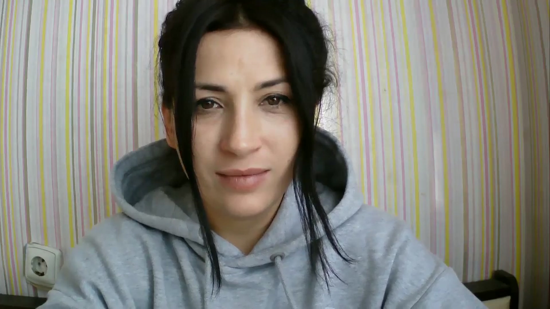 Gallery image thumbnail from SunShine90's myfreecams stream on, 11/21/2025, 10:12 image 5 of 20