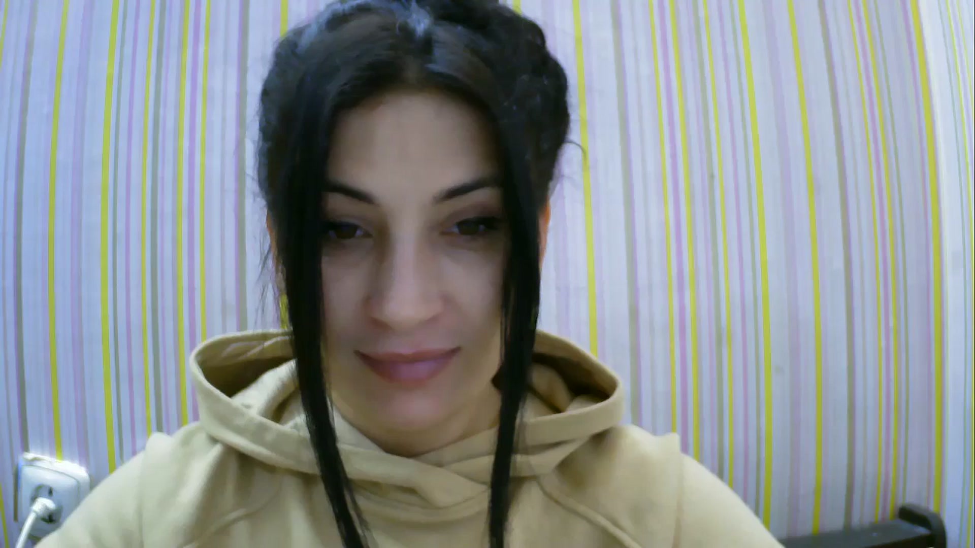 Gallery image thumbnail from SunShine90's myfreecams stream on, 11/30/2025, 11:02 image 13 of 20