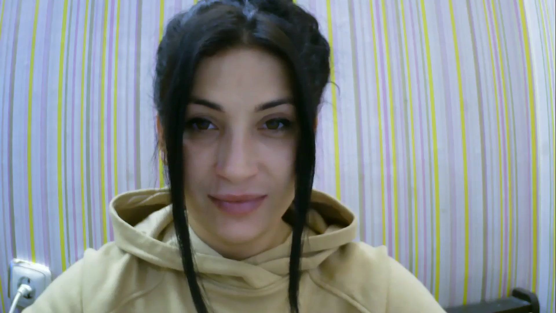 Gallery image thumbnail from SunShine90's myfreecams stream on, 11/30/2025, 11:02 image 16 of 20
