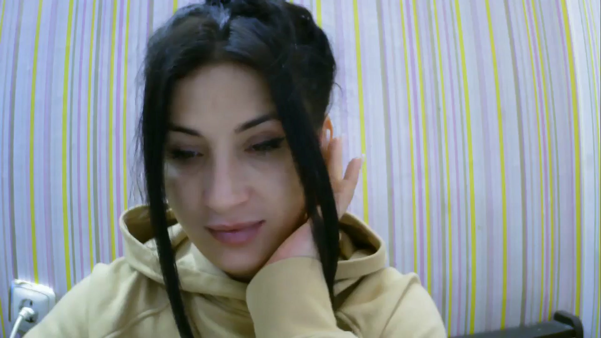Gallery image thumbnail from SunShine90's myfreecams stream on, 11/30/2025, 11:02 image 11 of 20
