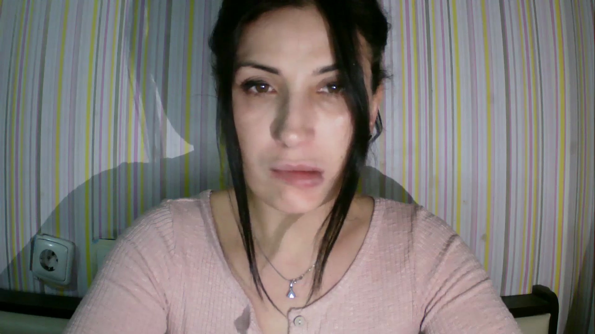 Gallery image thumbnail from SunShine90's myfreecams stream on, 12/23/2025, 15:03 image 20 of 20