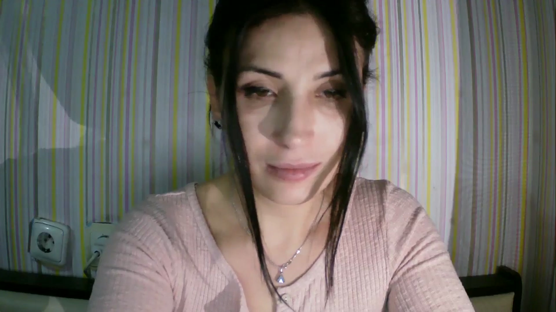 Gallery image thumbnail from SunShine90's myfreecams stream on, 12/23/2025, 15:03 image 19 of 20