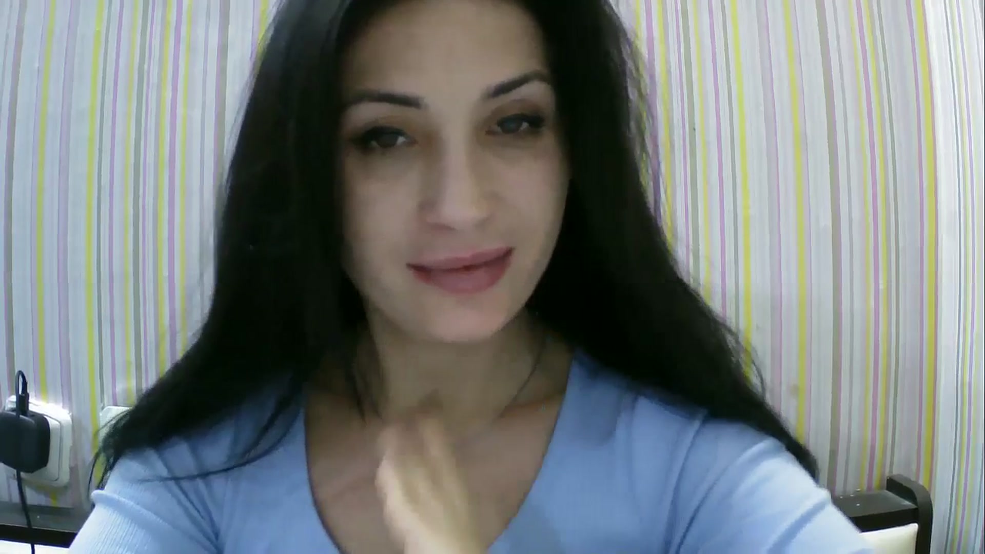 Gallery image thumbnail from SunShine90's myfreecams stream on, 12/24/2025, 17:24 image 6 of 20