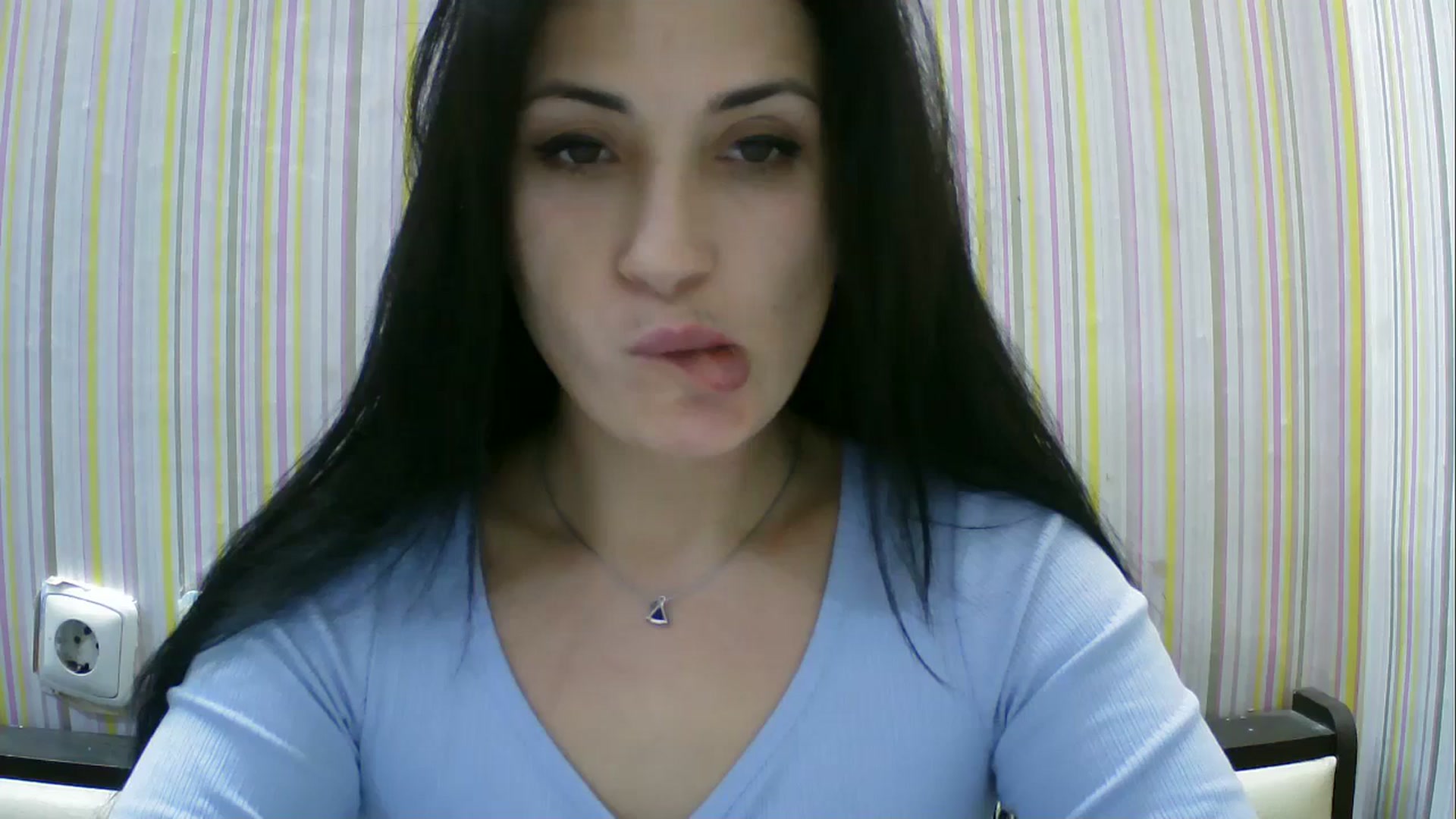 Gallery image thumbnail from SunShine90's myfreecams stream on, 12/24/2025, 17:24 image 19 of 20