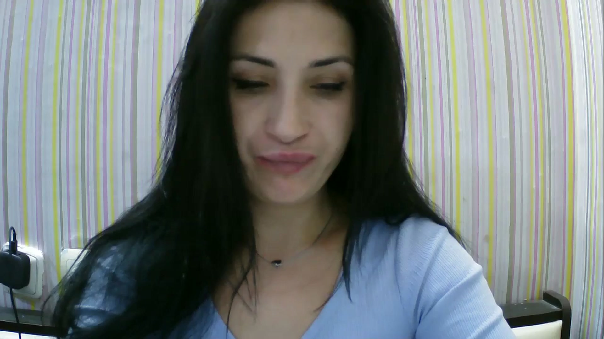 Gallery image thumbnail from SunShine90's myfreecams stream on, 12/24/2025, 17:24 image 13 of 20