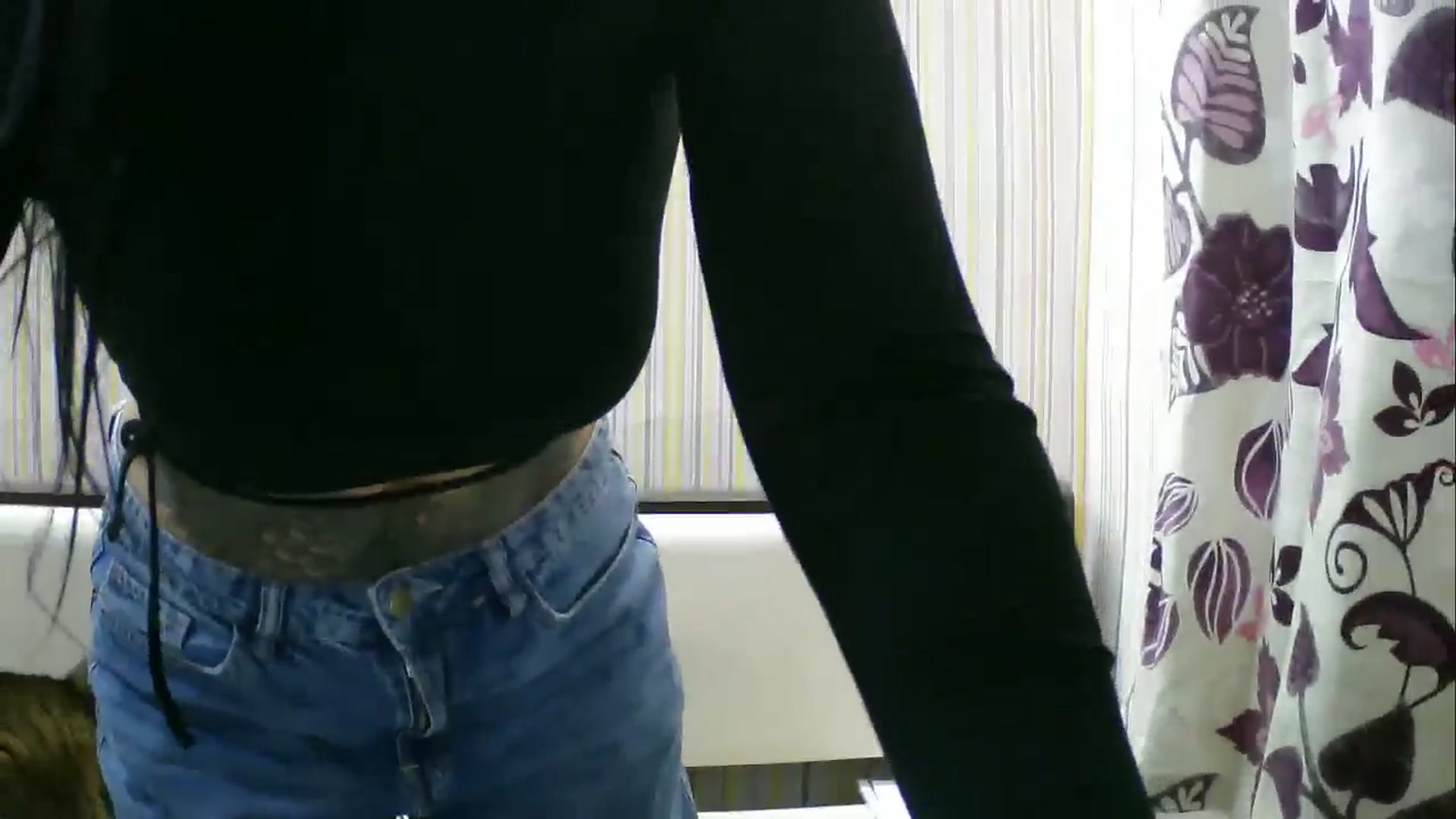 Gallery image thumbnail from SunShine90's myfreecams stream on, 12/26/2025, 15:52 image 8 of 20