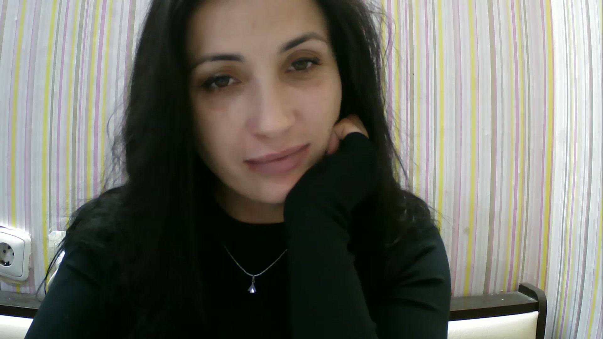 Gallery image thumbnail from SunShine90's myfreecams stream on, 12/26/2025, 15:52 image 15 of 20