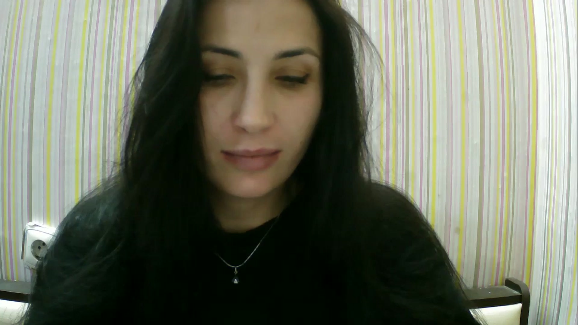 Gallery image thumbnail from SunShine90's myfreecams stream on, 12/26/2025, 16:24 image 13 of 20