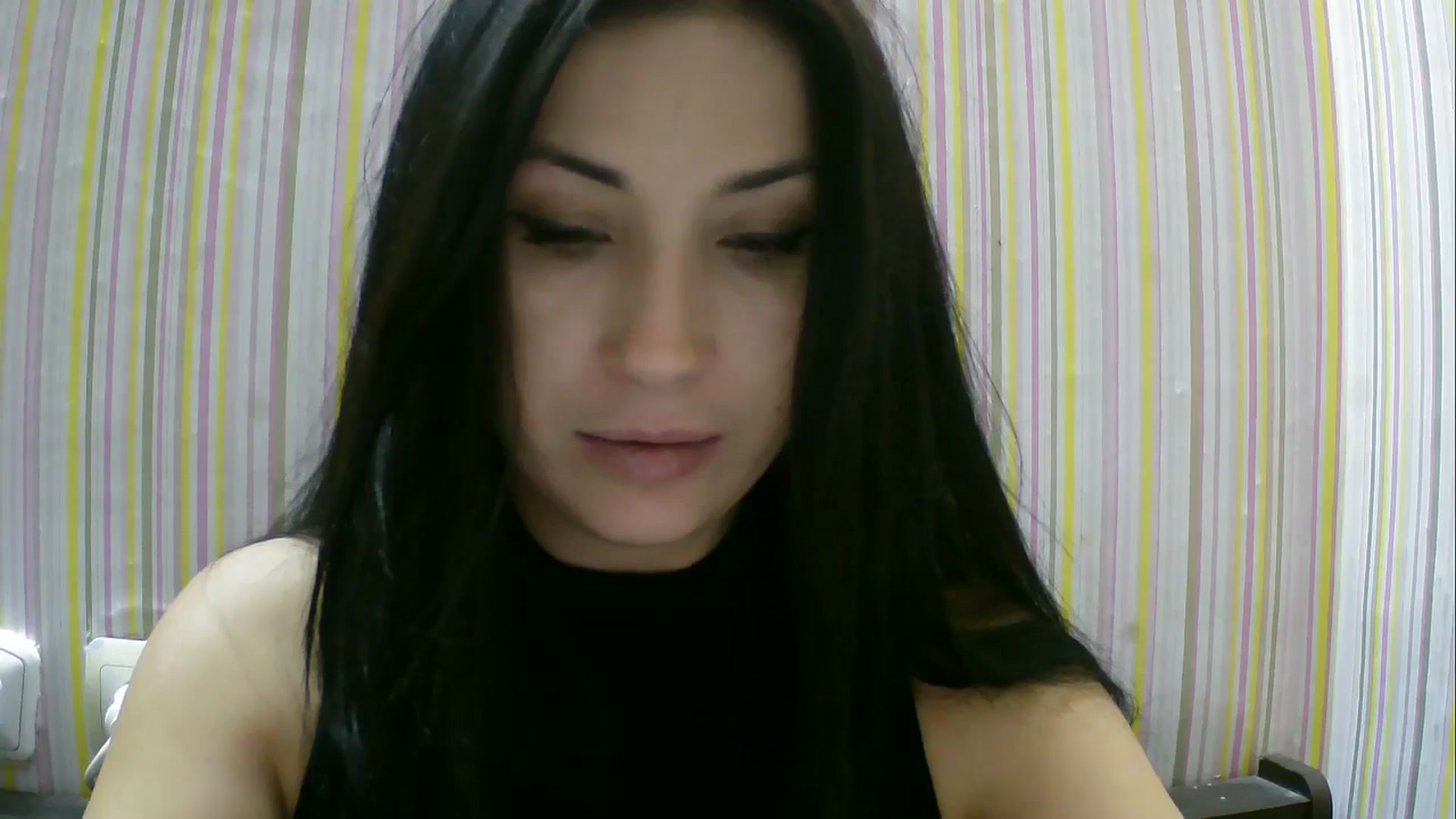 Gallery image thumbnail from SunShine90's myfreecams stream on, 12/28/2025, 15:09 image 3 of 20