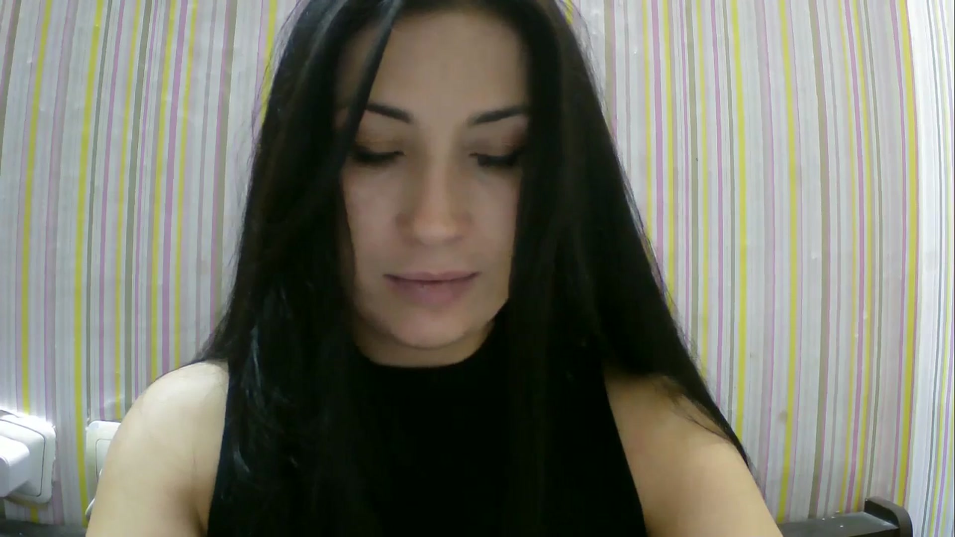 Gallery image thumbnail from SunShine90's myfreecams stream on, 12/28/2025, 15:09 image 8 of 20
