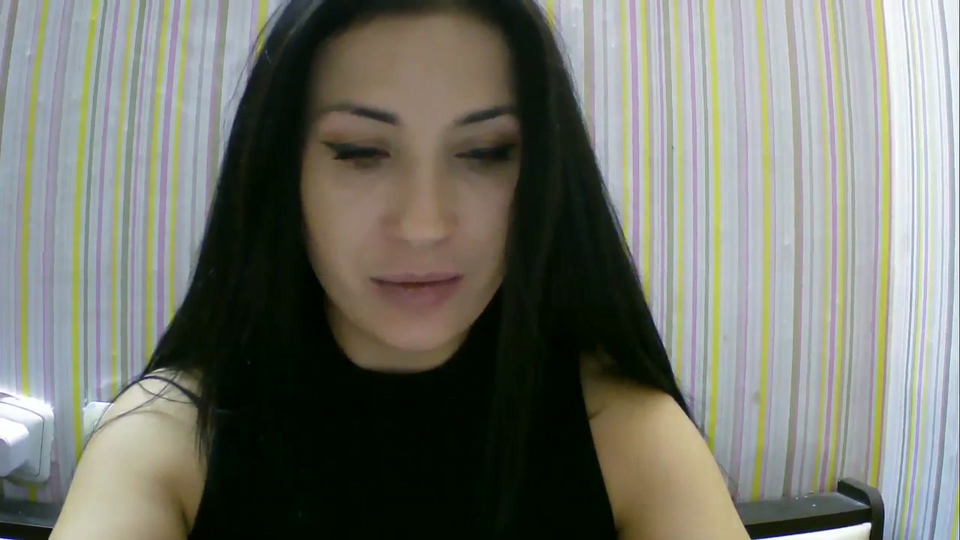 Gallery image thumbnail from SunShine90's myfreecams stream on, 12/28/2025, 15:09 image 10 of 20