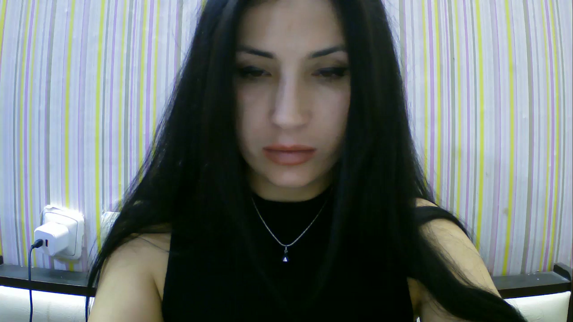 Gallery image thumbnail from SunShine90's myfreecams stream on, 12/28/2025, 18:11 image 16 of 20