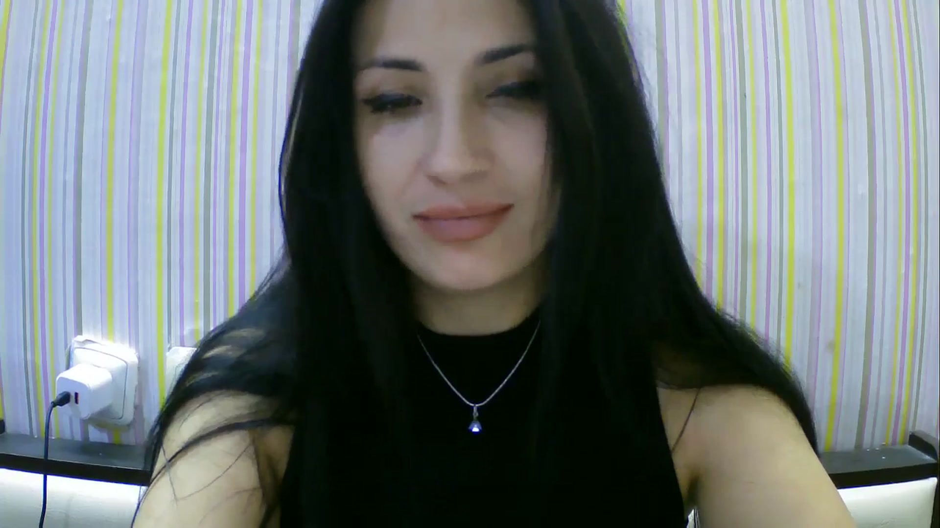 Gallery image thumbnail from SunShine90's myfreecams stream on, 12/28/2025, 18:11 image 19 of 20