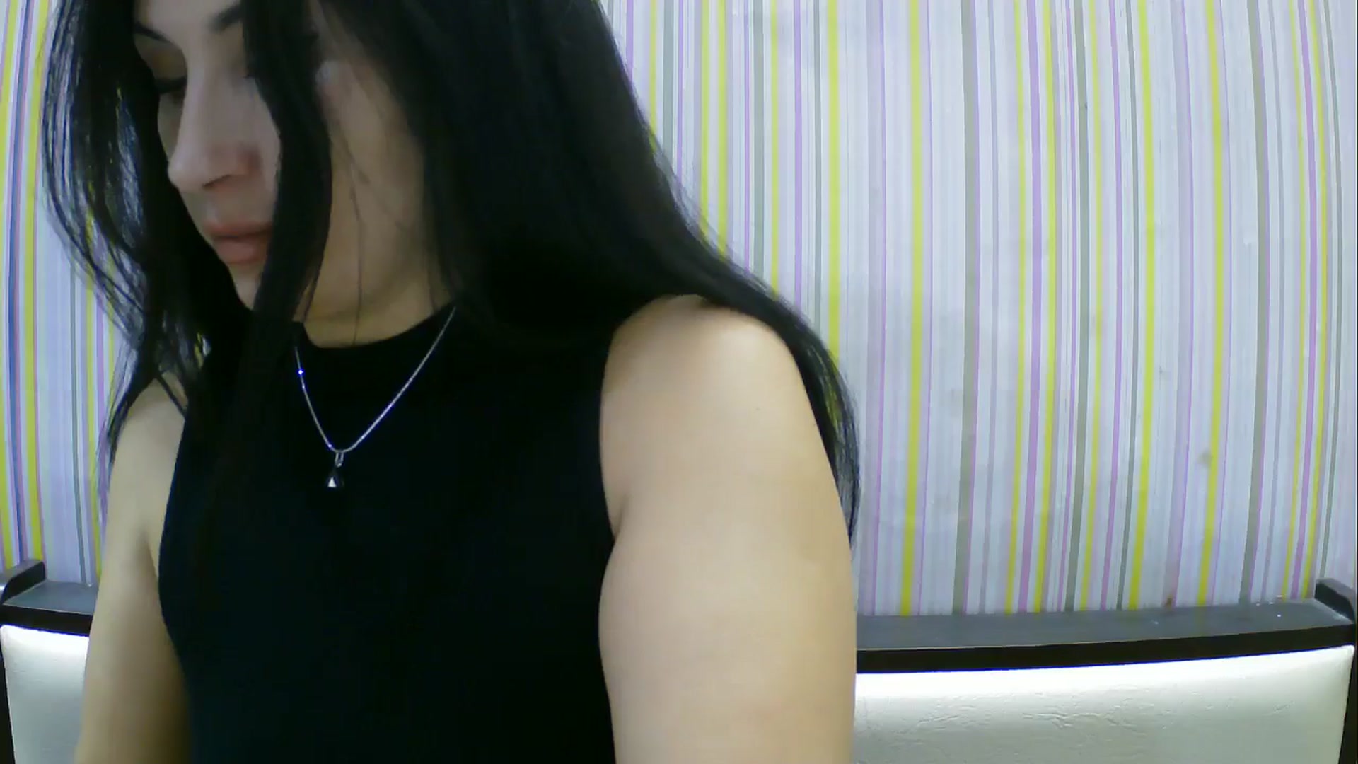 Gallery image thumbnail from SunShine90's myfreecams stream on, 12/28/2025, 18:11 image 11 of 20