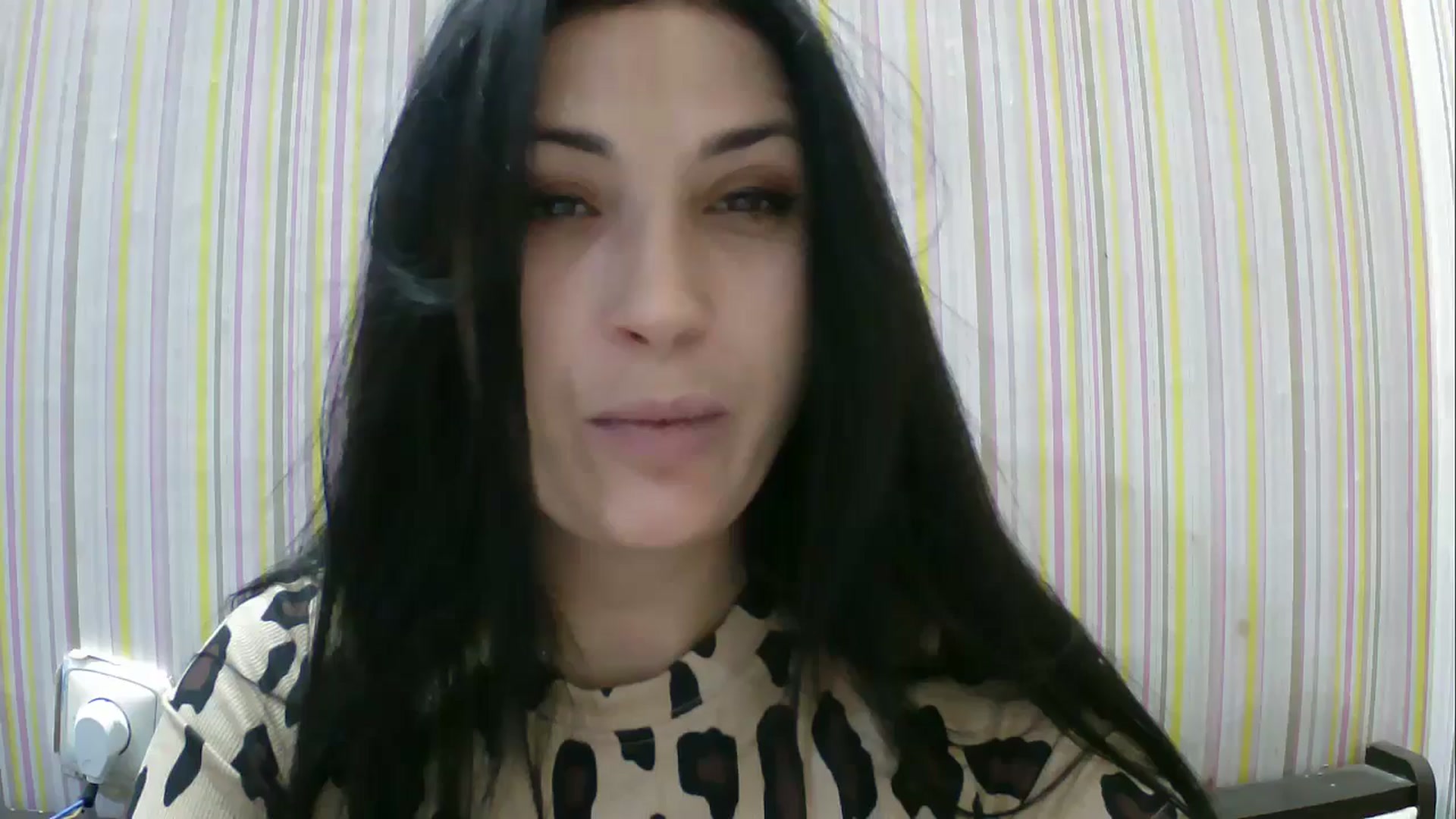 Gallery image thumbnail from SunShine90's myfreecams stream on, 01/02/2026, 16:11 image 12 of 20
