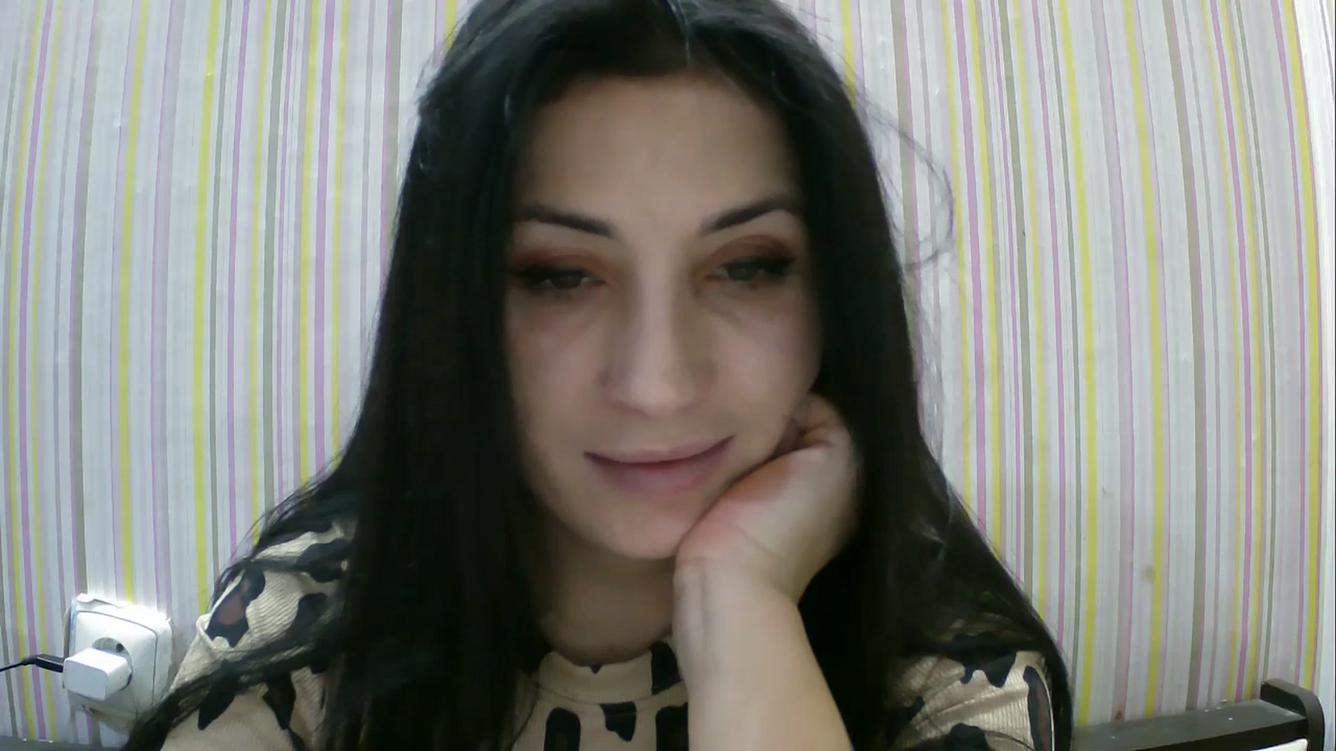 Gallery image thumbnail from SunShine90's myfreecams stream on, 01/02/2026, 16:11 image 3 of 20