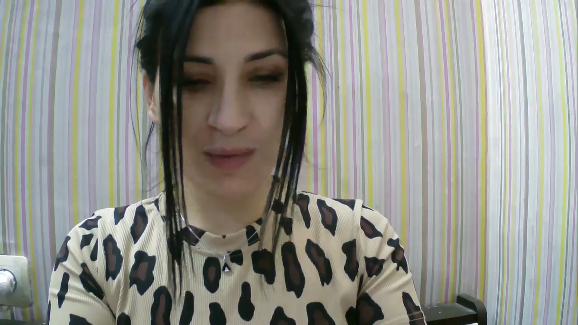 Gallery image thumbnail from SunShine90's myfreecams stream on, 01/02/2026, 18:09 image 13 of 20