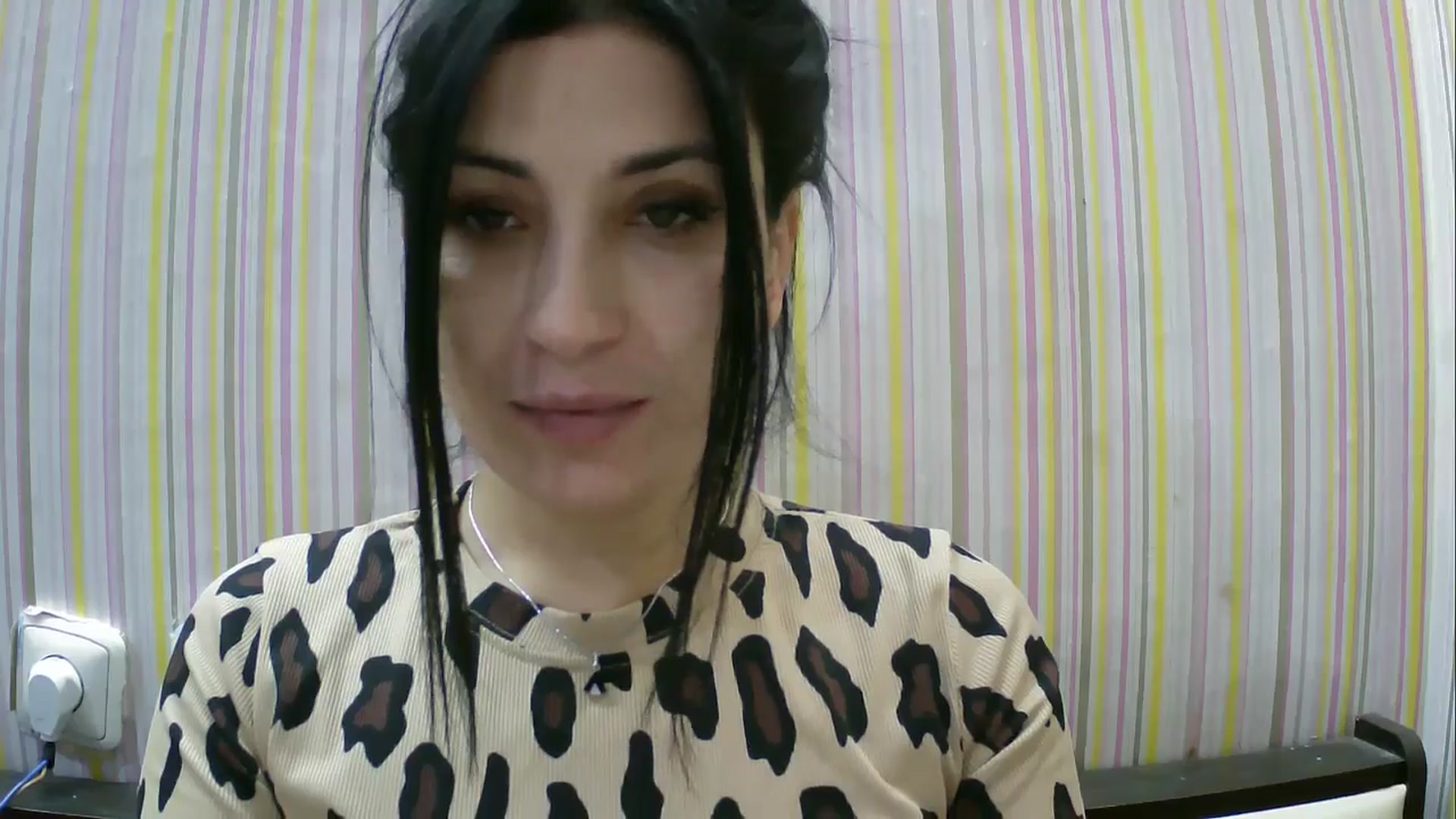 Gallery image thumbnail from SunShine90's myfreecams stream on, 01/02/2026, 18:09 image 6 of 20