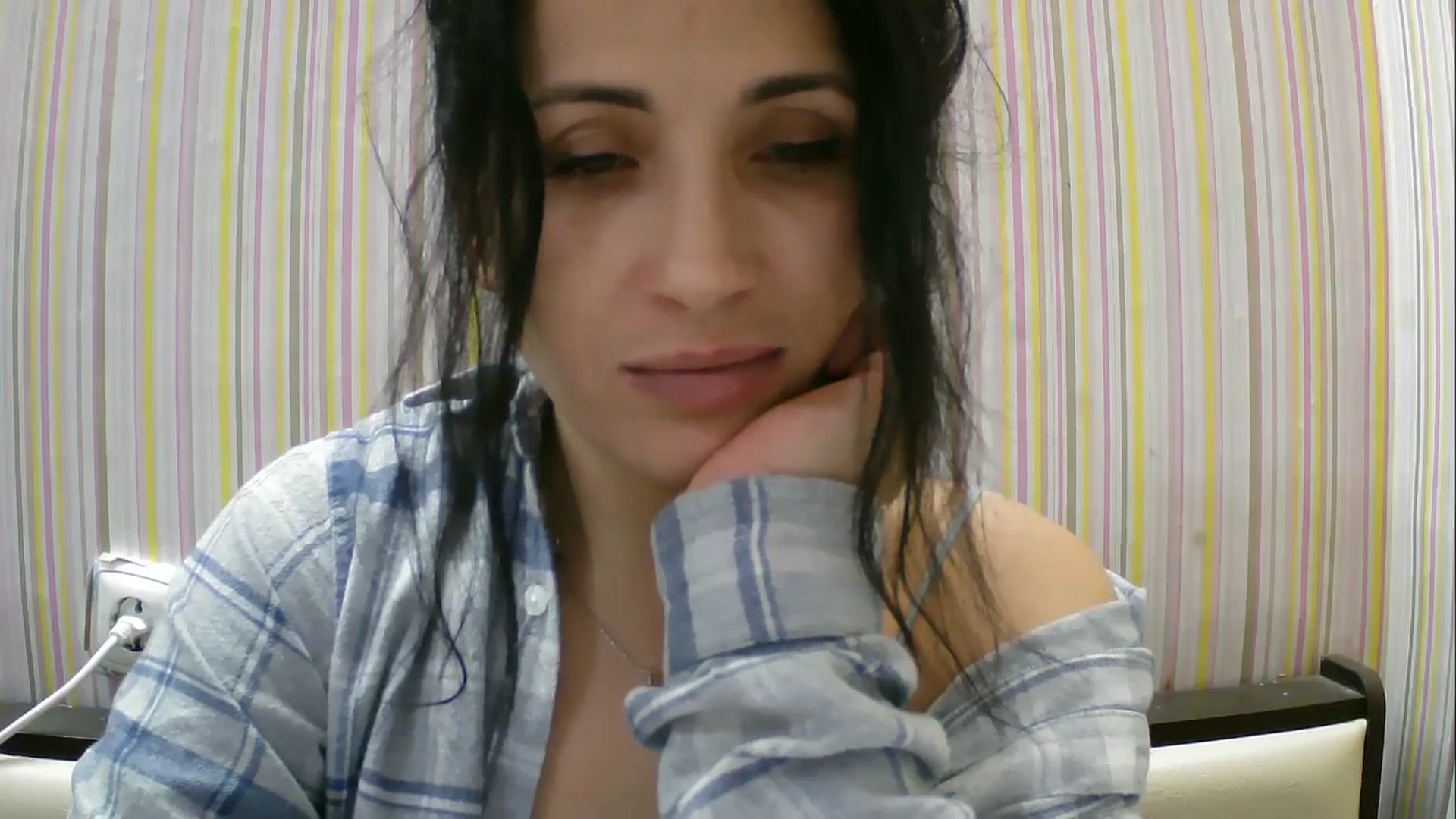 Gallery image thumbnail from SunShine90's myfreecams stream on, 01/03/2026, 20:13 image 15 of 20
