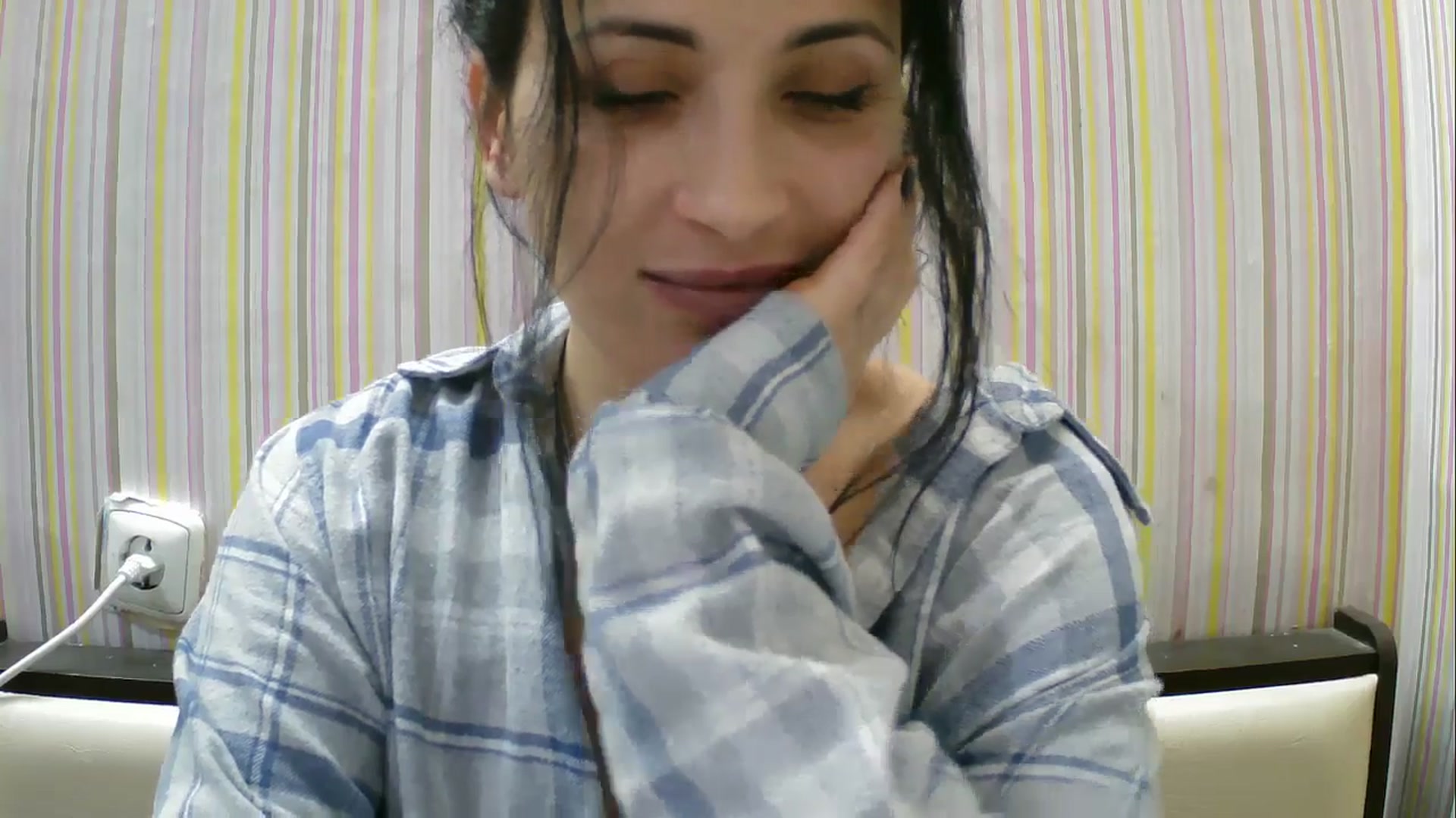 Gallery image thumbnail from SunShine90's myfreecams stream on, 01/03/2026, 20:13 image 5 of 20