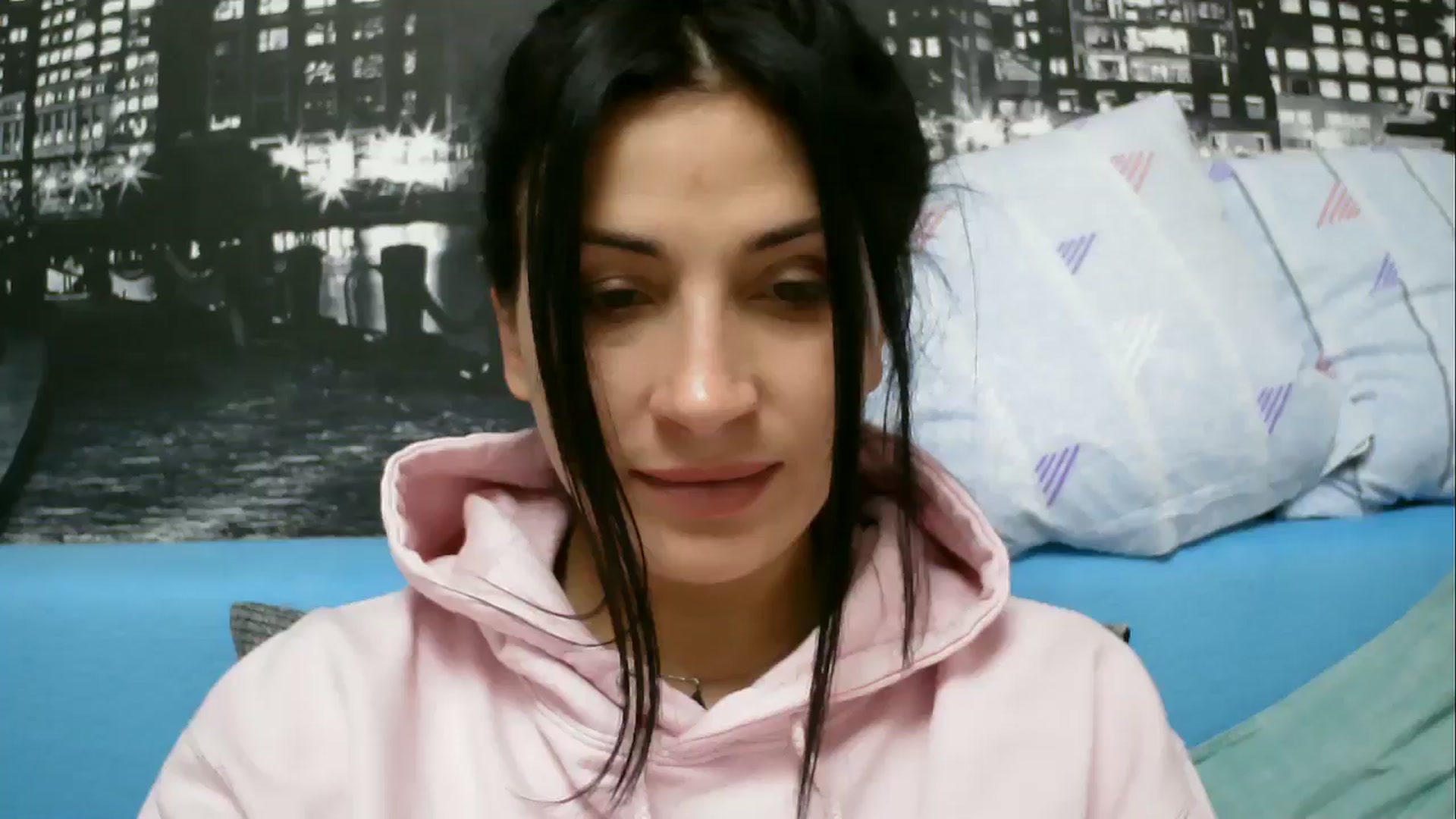 Gallery image thumbnail from SunShine90's myfreecams stream on, 01/17/2026, 12:27 image 7 of 20