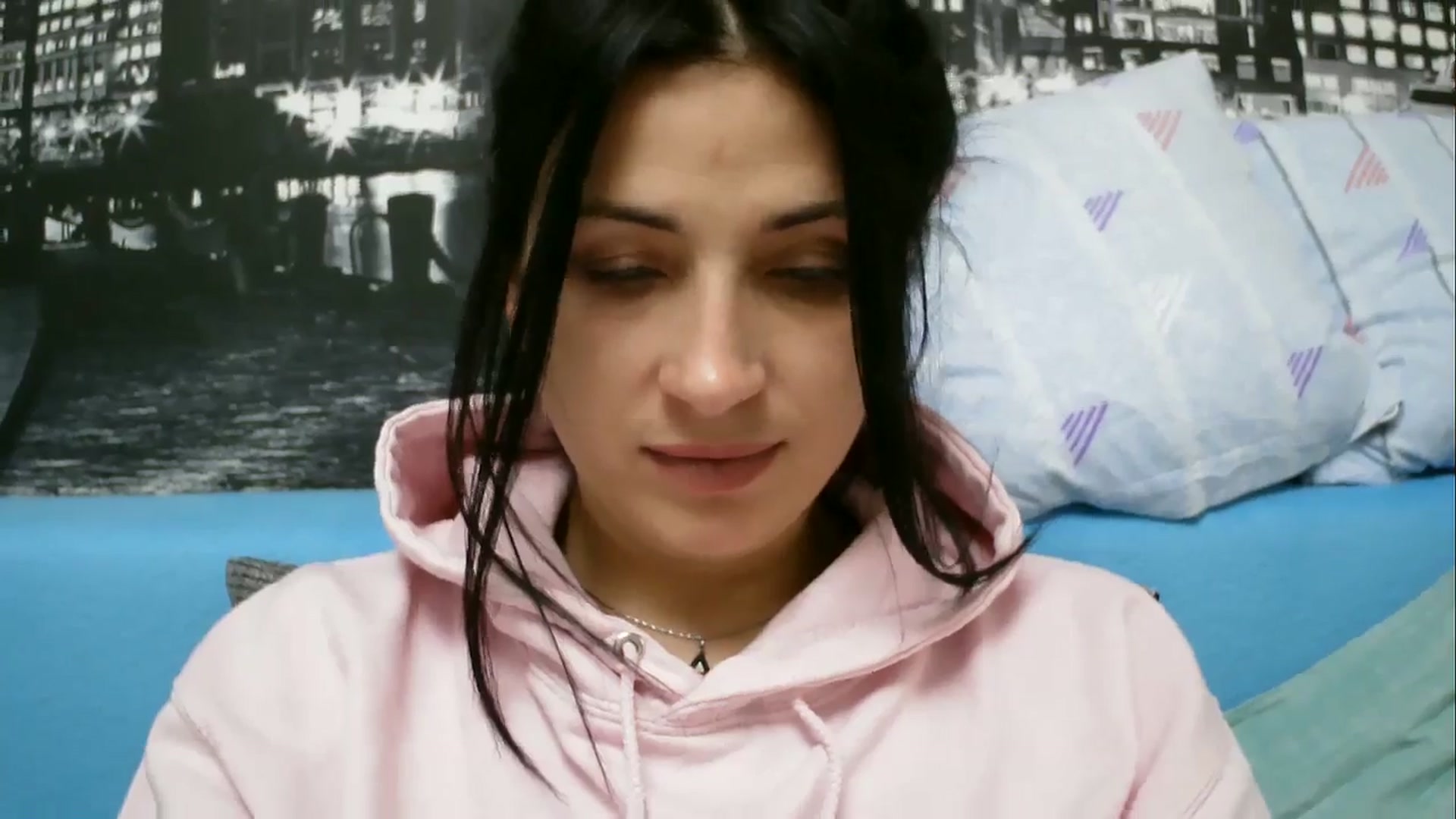 Gallery image thumbnail from SunShine90's myfreecams stream on, 01/17/2026, 12:27 image 16 of 20