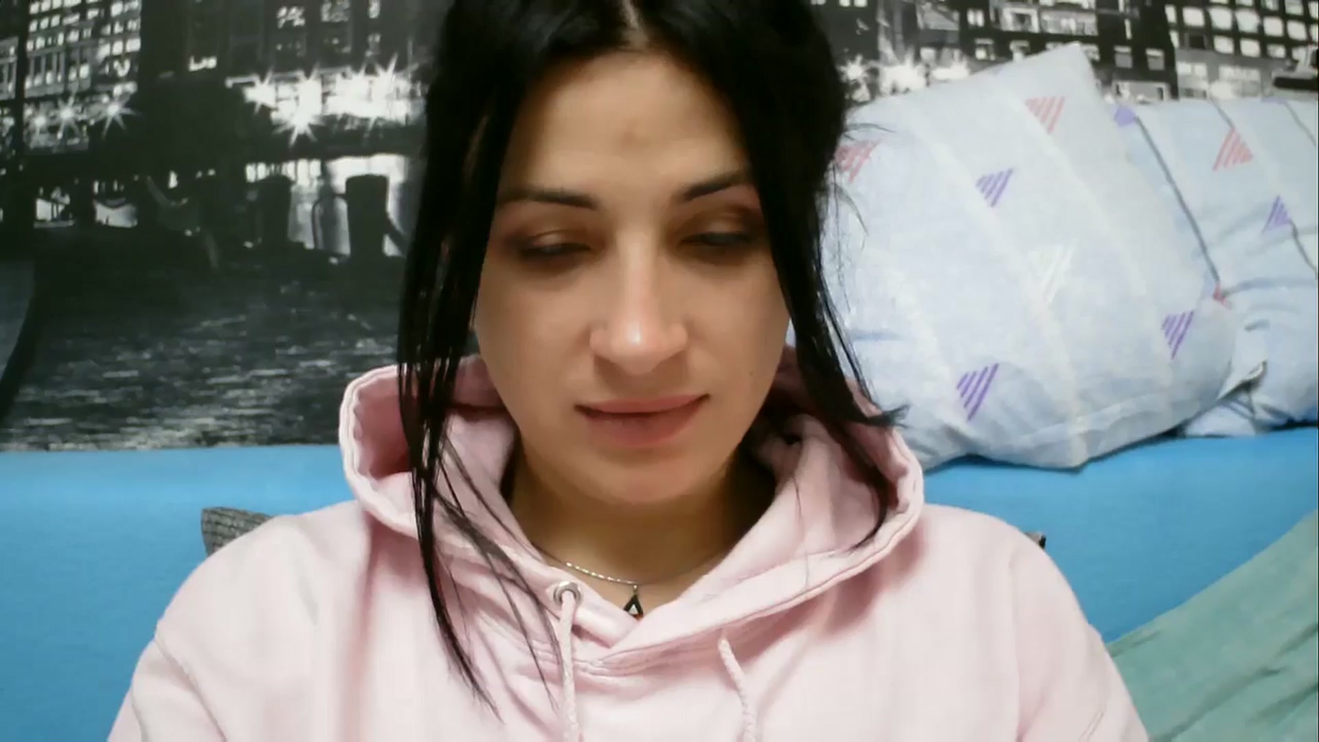 Gallery image thumbnail from SunShine90's myfreecams stream on, 01/17/2026, 12:27 image 15 of 20