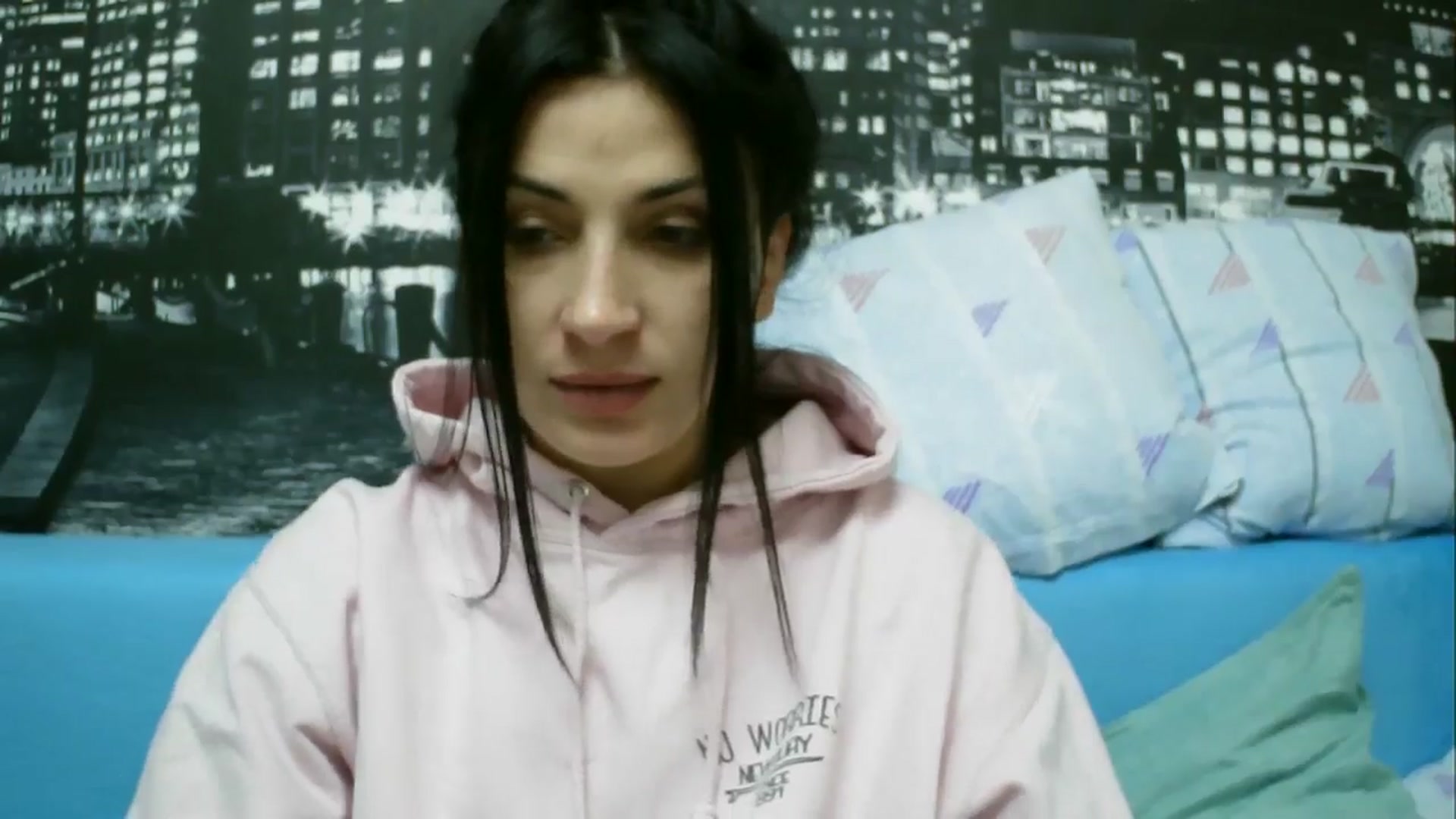 Gallery image thumbnail from SunShine90's myfreecams stream on, 01/17/2026, 12:27 image 3 of 20