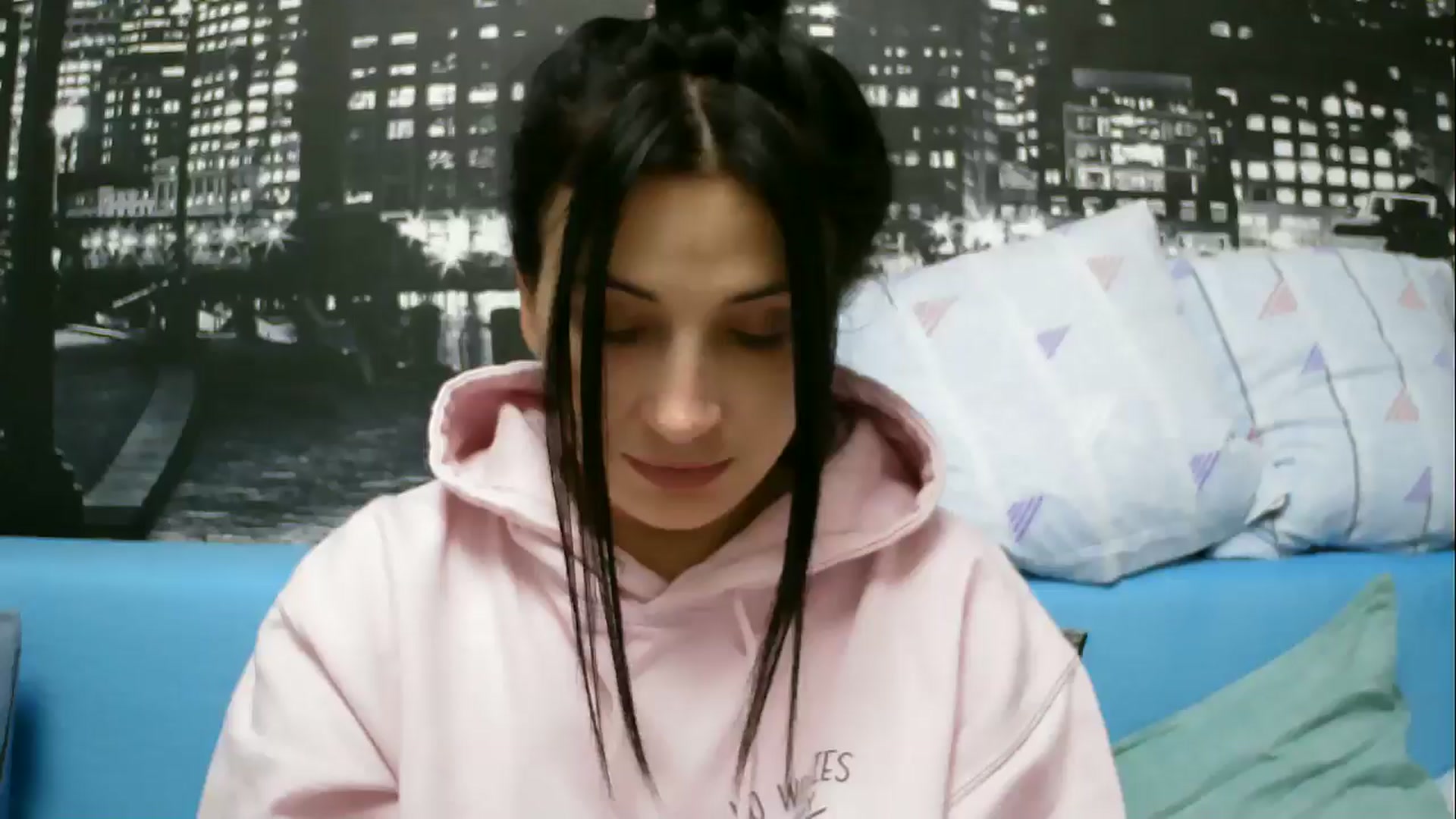 Gallery image thumbnail from SunShine90's myfreecams stream on, 01/17/2026, 12:27 image 20 of 20