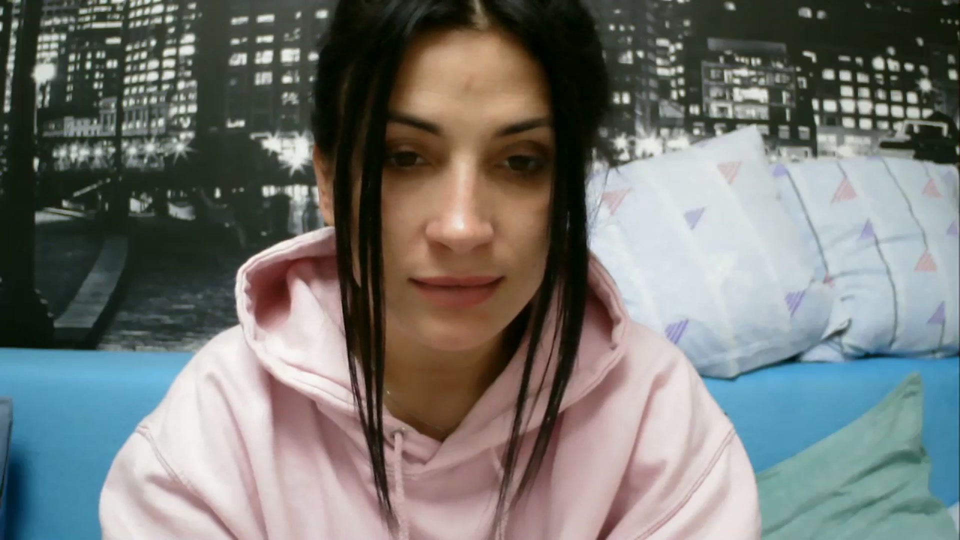 Gallery image thumbnail from SunShine90's myfreecams stream on, 01/17/2026, 12:27 image 17 of 20