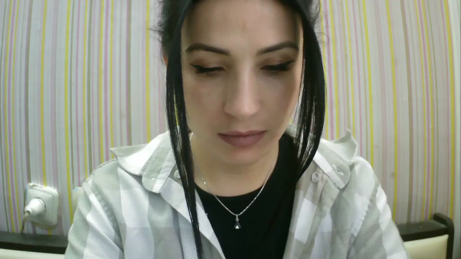Gallery image thumbnail from SunShine90's myfreecams stream on, 01/30/2026, 10:42 image 12 of 20
