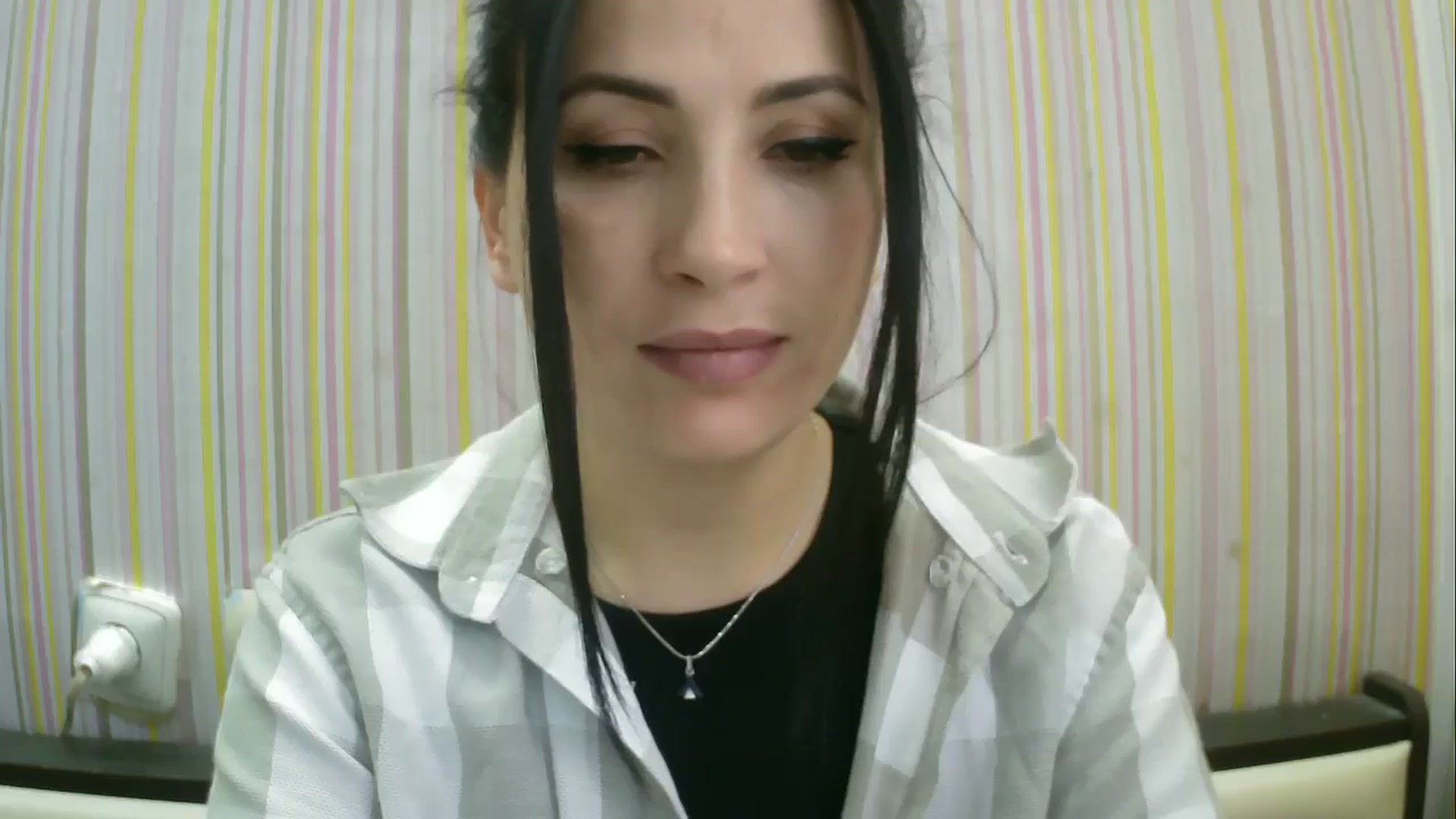 Gallery image thumbnail from SunShine90's myfreecams stream on, 01/30/2026, 10:42 image 15 of 20